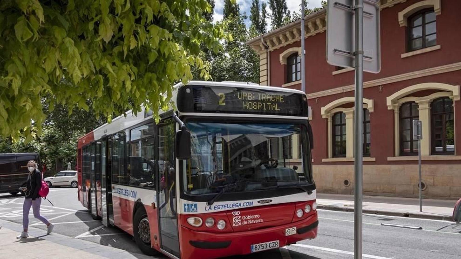 El Tierra Estella Bus entra en el verano sin servicios por la tarde