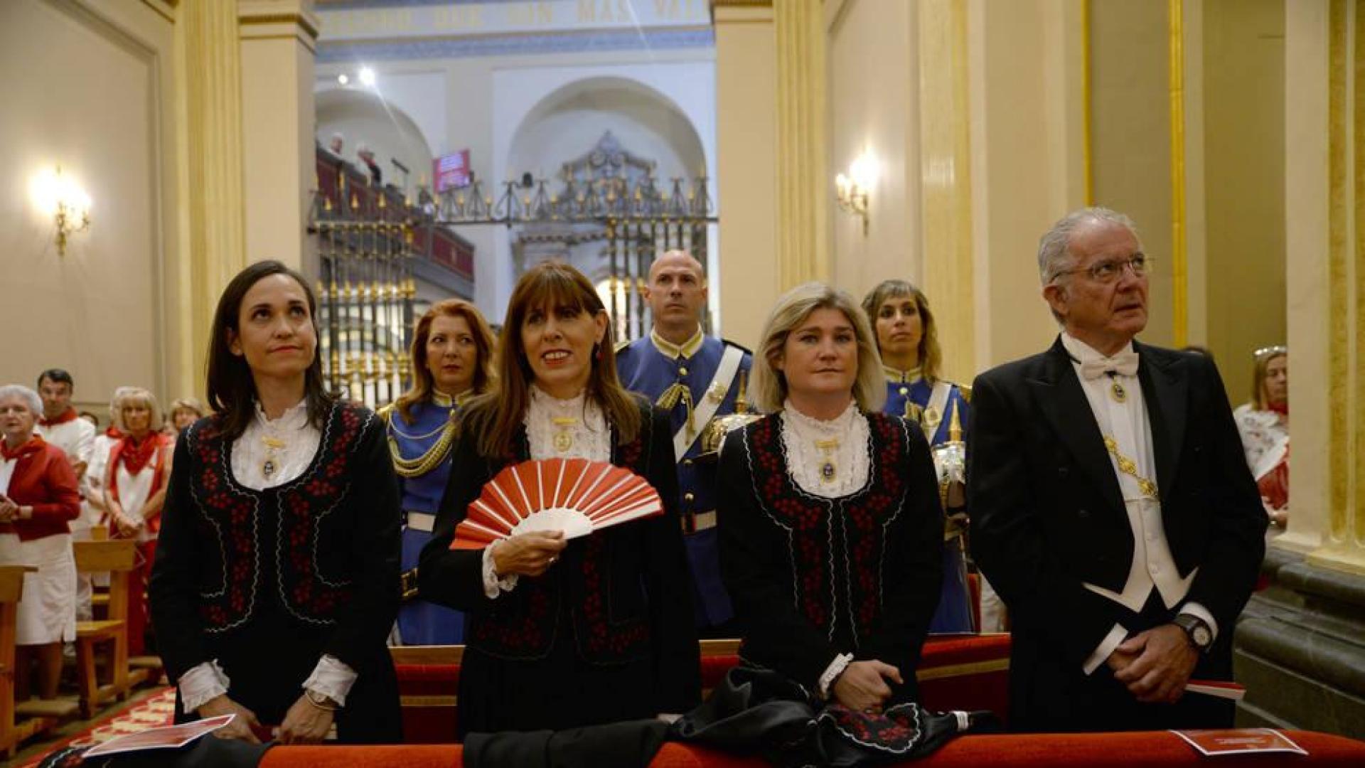 La asistencia a los actos religiosos en San Fermín, a título individual