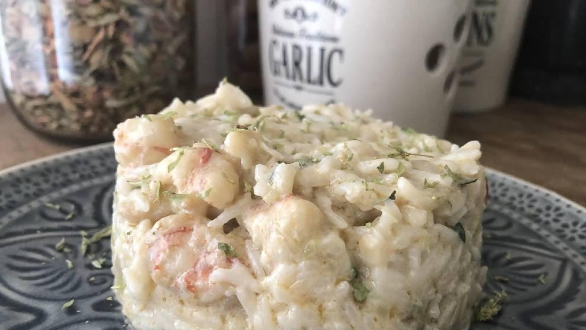 Imagen del arroz basmati con gambones y verduras con leche de coco