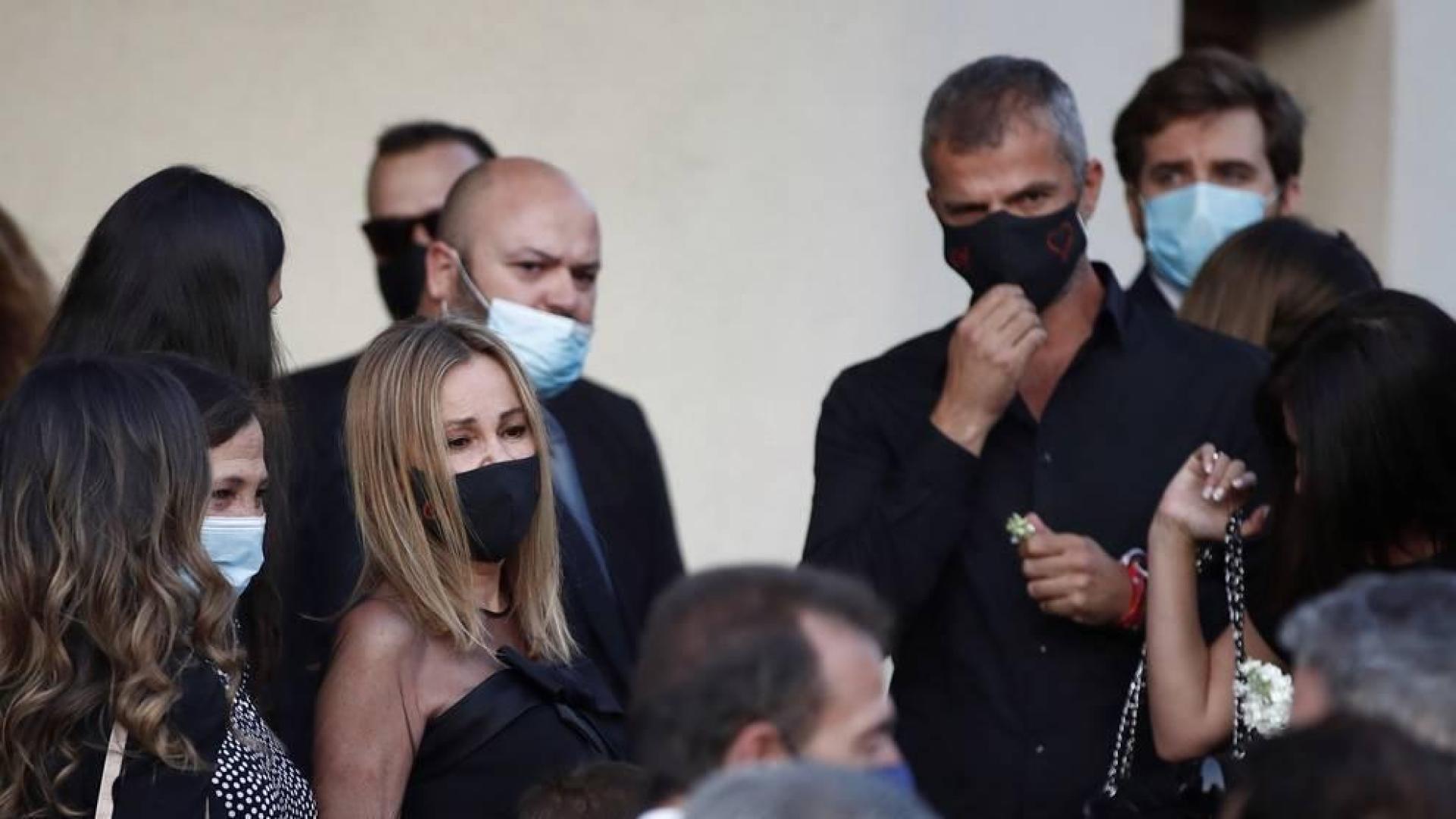 Imagen de Ana Obregón en el funeral de Álex Lequio