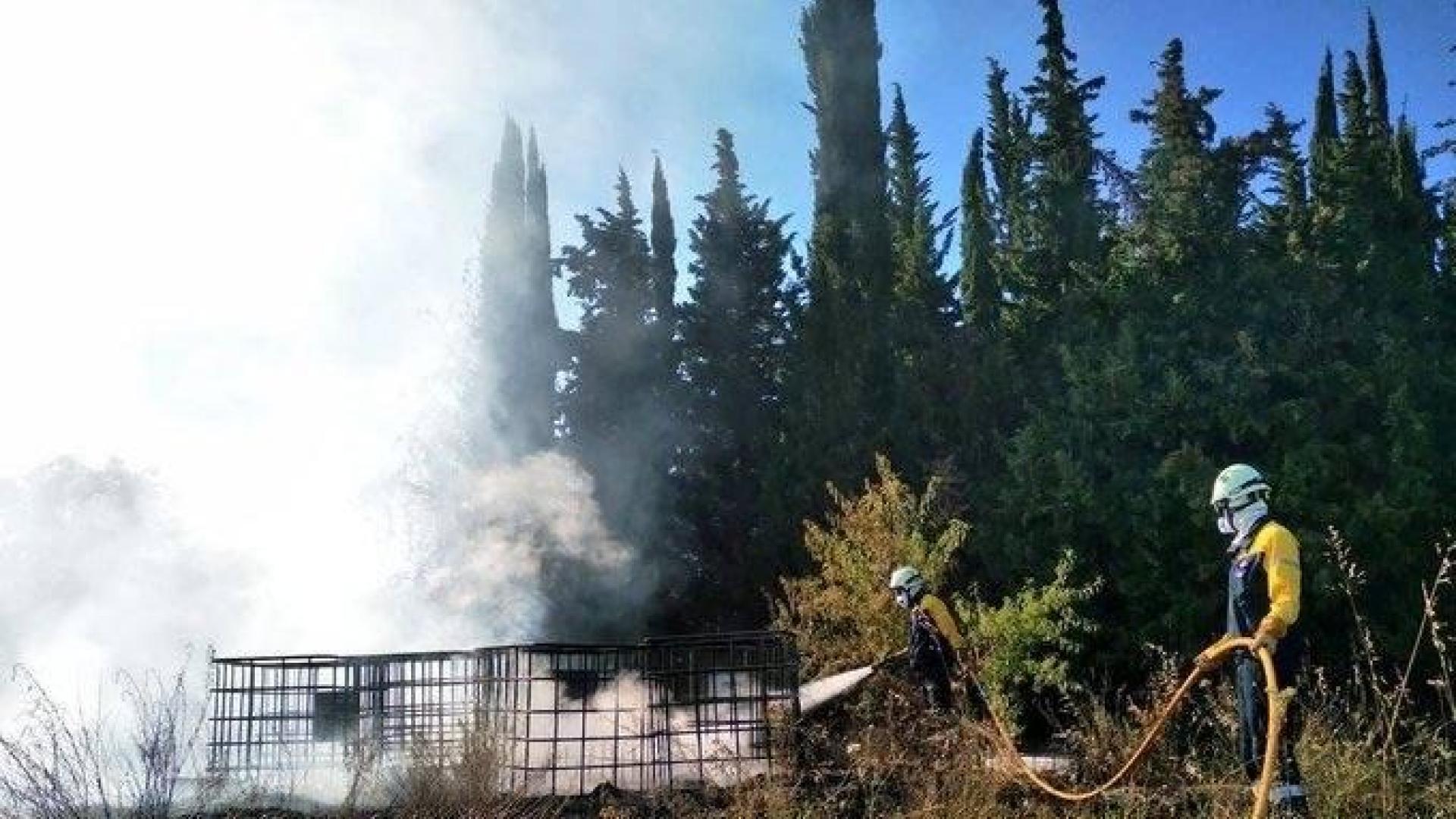 Sofocado un incendio de cereal y arbolado en San Isidro del Pinar