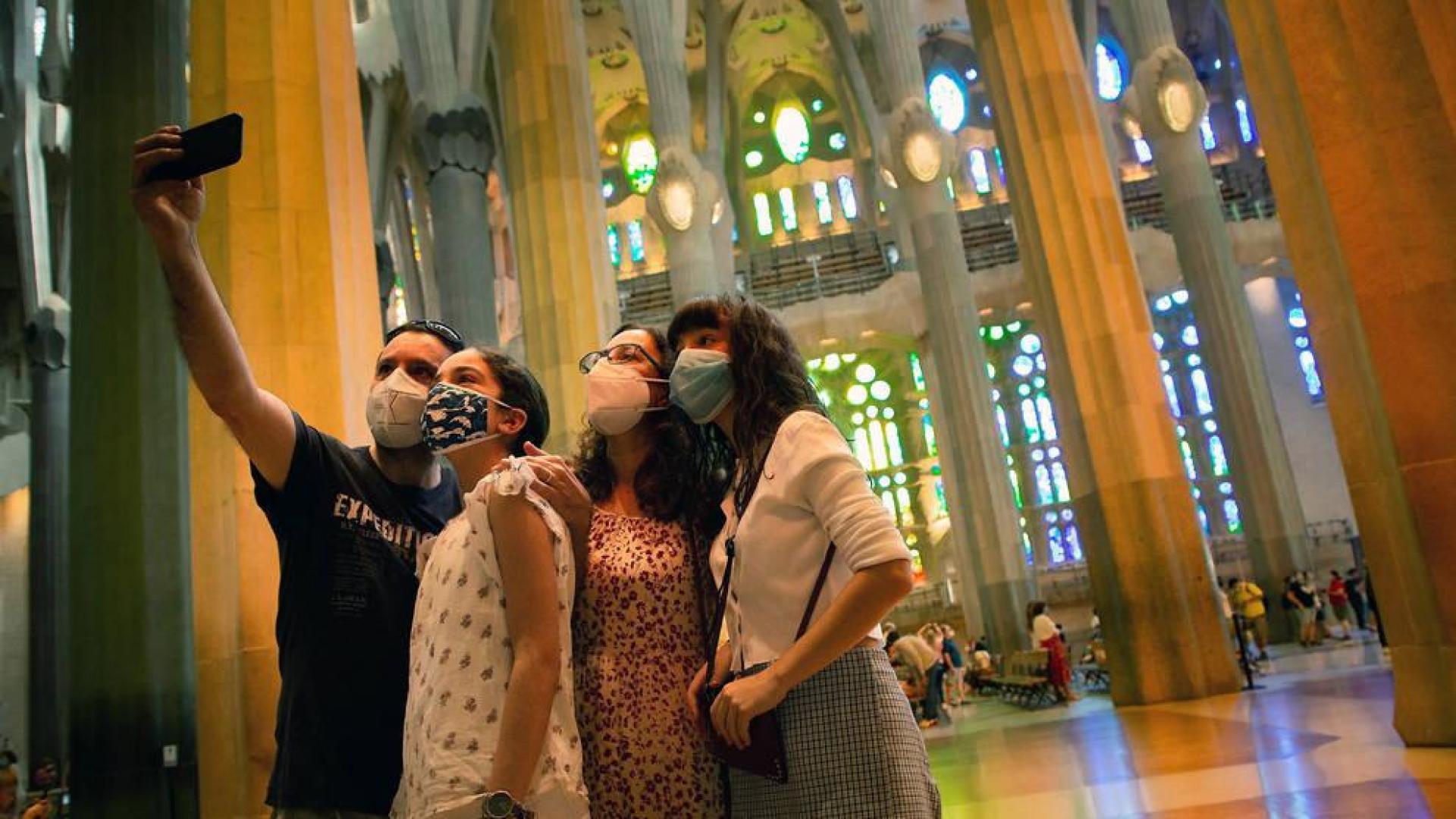 La Sagrada Familia reabre sus puertas para los profesionales sanitarios