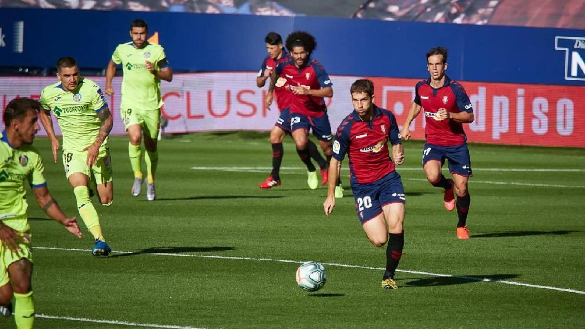Imágenes más destacadas del encuentro correspondiente a la Jornada 34 de LaLiga Santander disputado en el estadio de El Sadar.