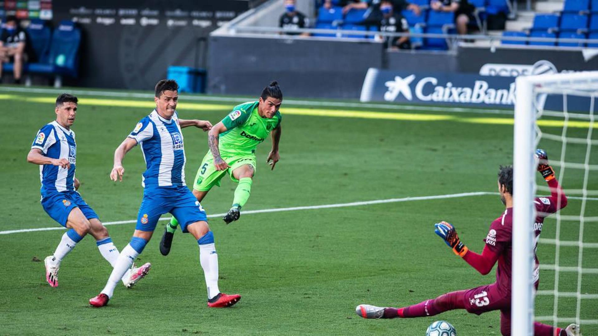 El Leganés de Aguirre revive en Barcelona y hiere de muerte al Espanyol