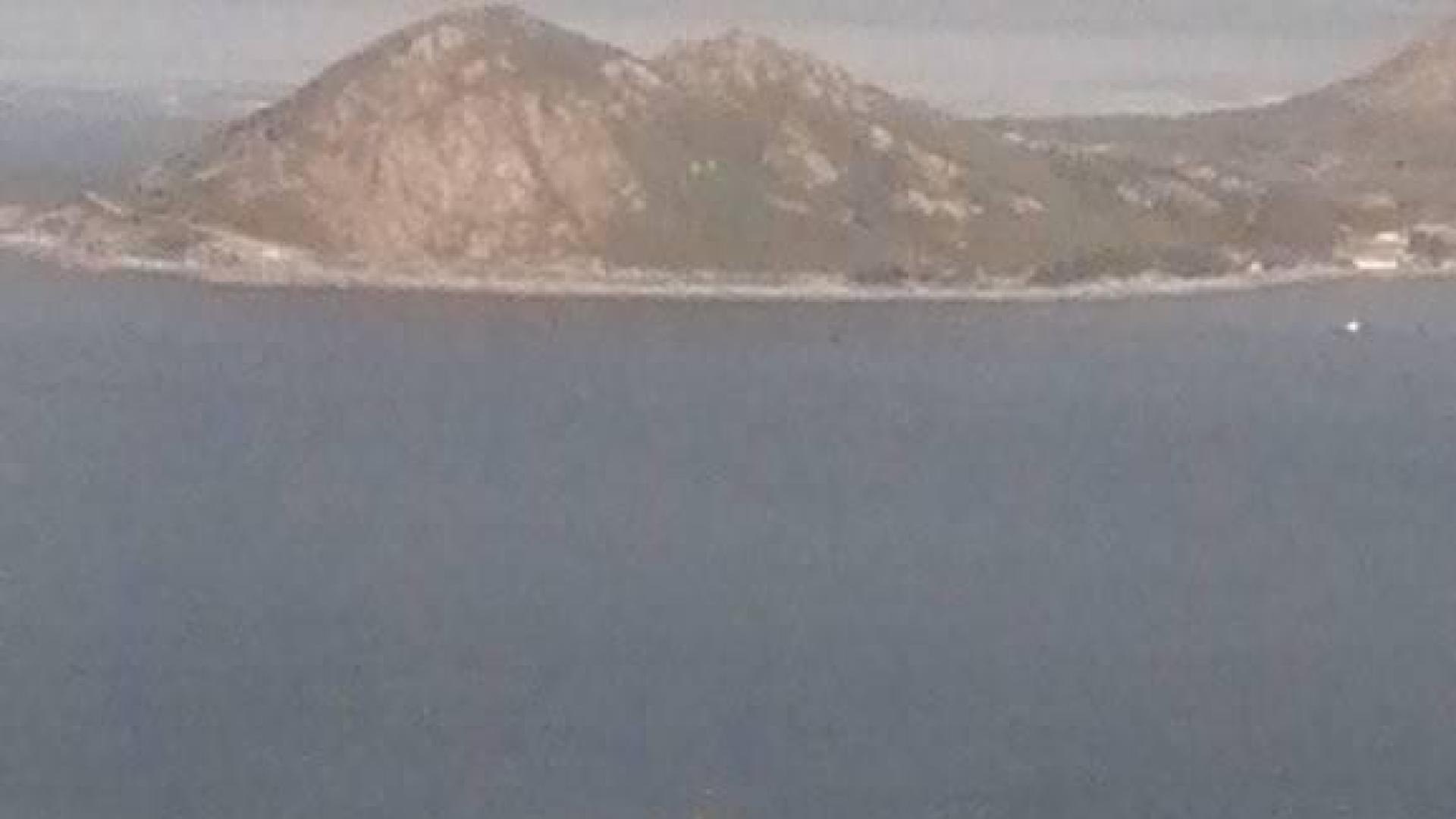 Buscan a dos chicos desaparecidos tras volcar un kayak el lunes en Porto do Son