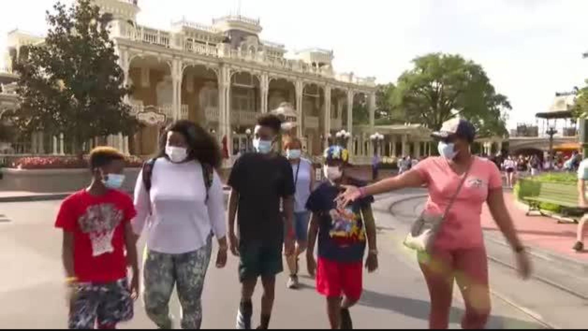 Vídeo: Disney World reabre sus puertas
