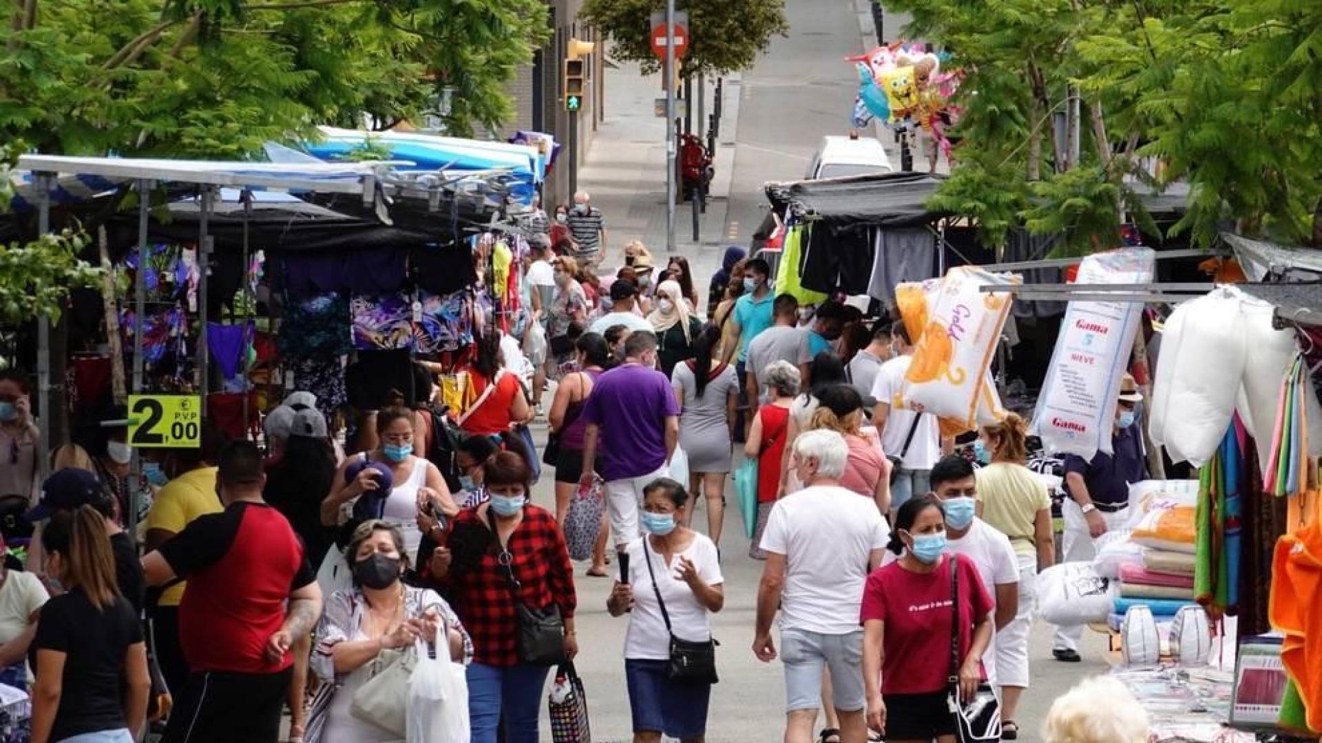 Más de 800 nuevos contagios en Cataluña, más del doble que el sábado