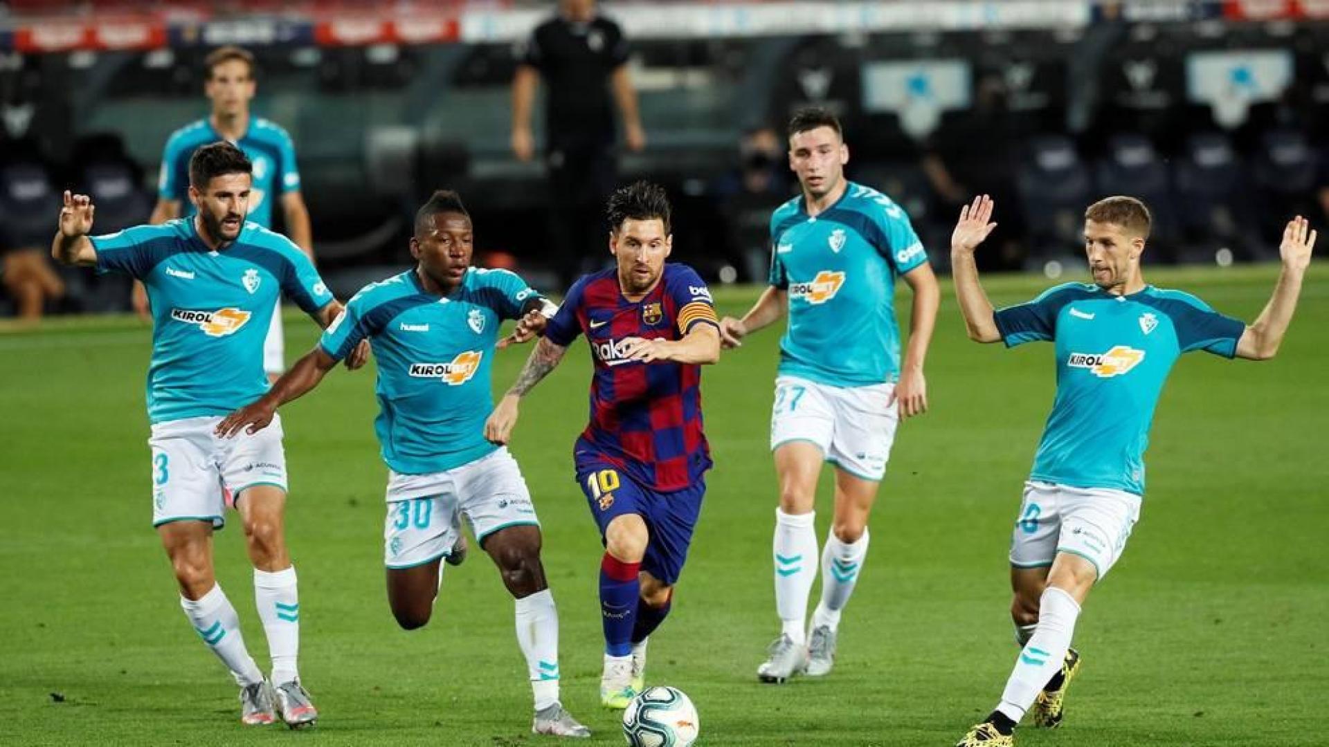 Imágenes del choque entre rojillos y culés correspondiente a la Jornada 37 de LaLiga Santander disputado en el Camp Nou. Victoria rojilla con goles de Arnaiz y Torres, Messi marcó para los locales.