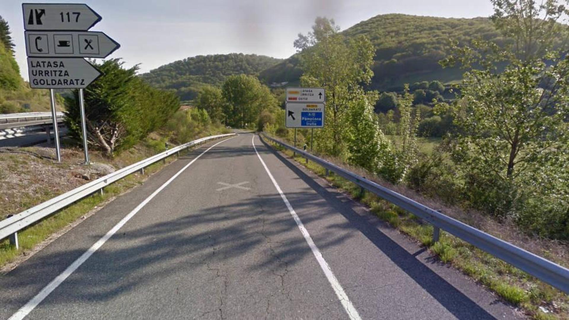 Herido leve tras sufrir un accidente con su moto en Latasa