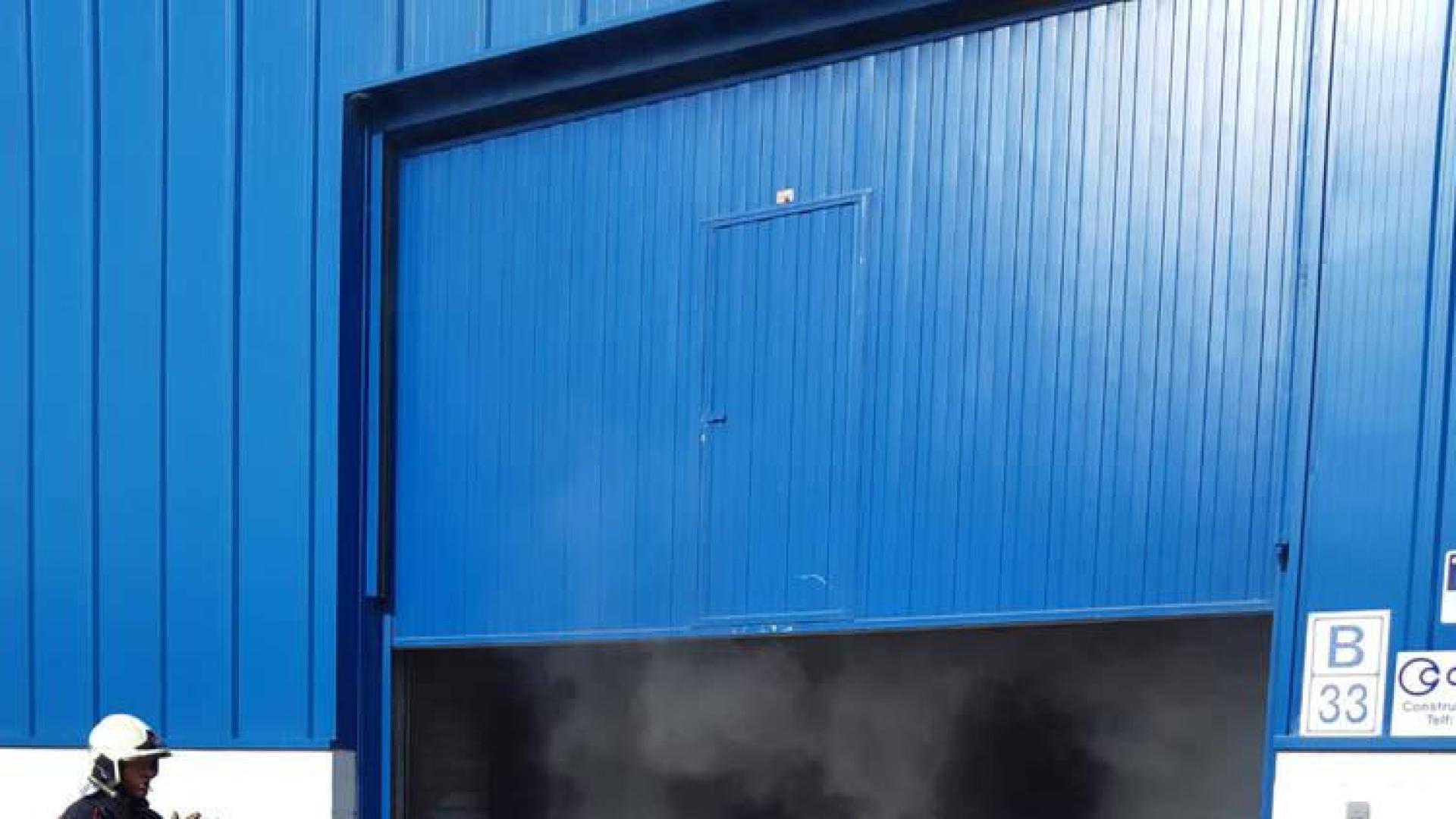 La empresa Codenor sufre un incendio que ha sido controlado por los trabajadores