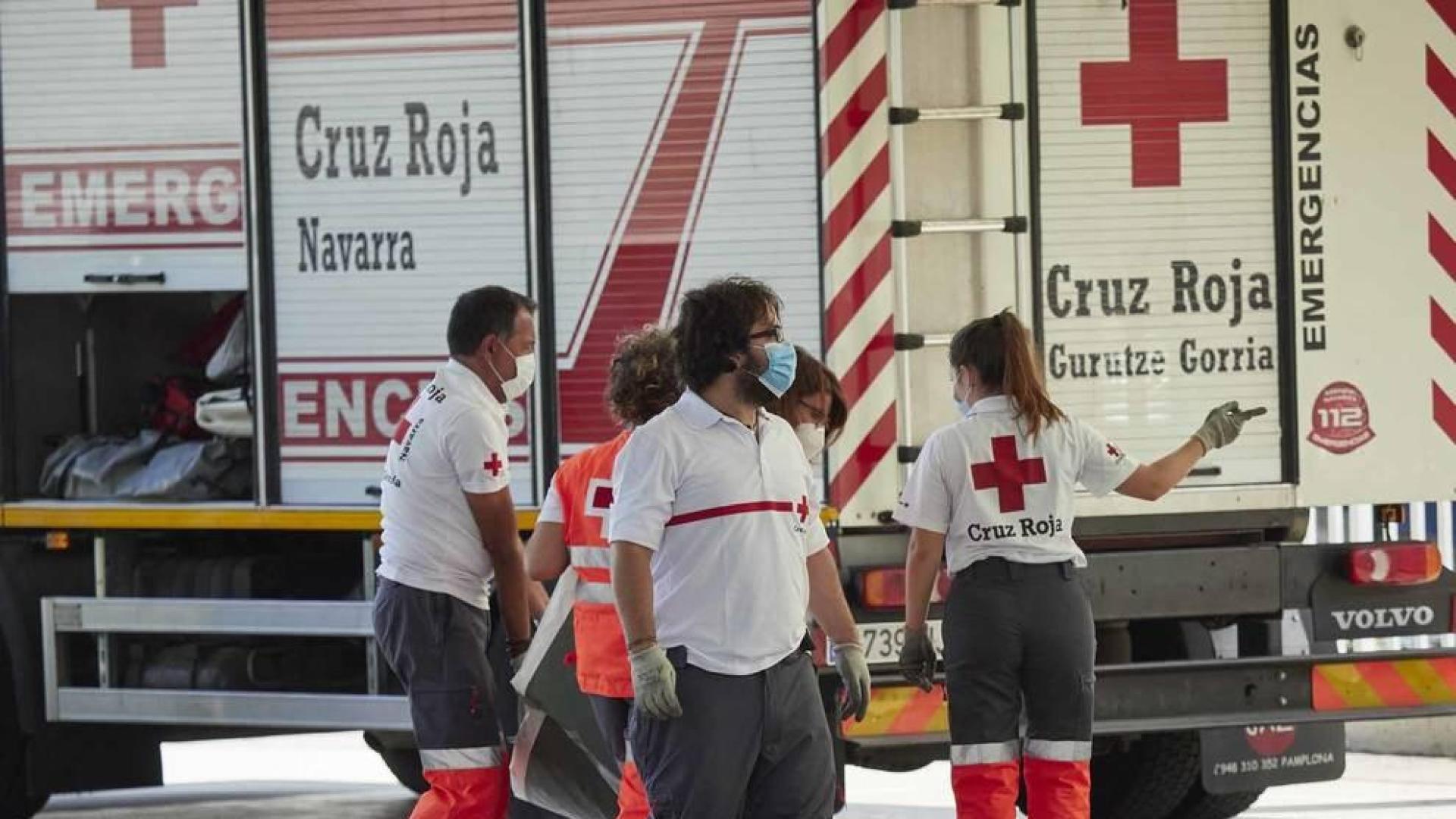 Todas las fotos de este jueves, 23 de julio, en Mendillorri, donde se está preparando, en las inmediaciones del Instituto de Educación Secundaria, la zona para realizar las PCR a los jóvenes de entre 17 y 28 años