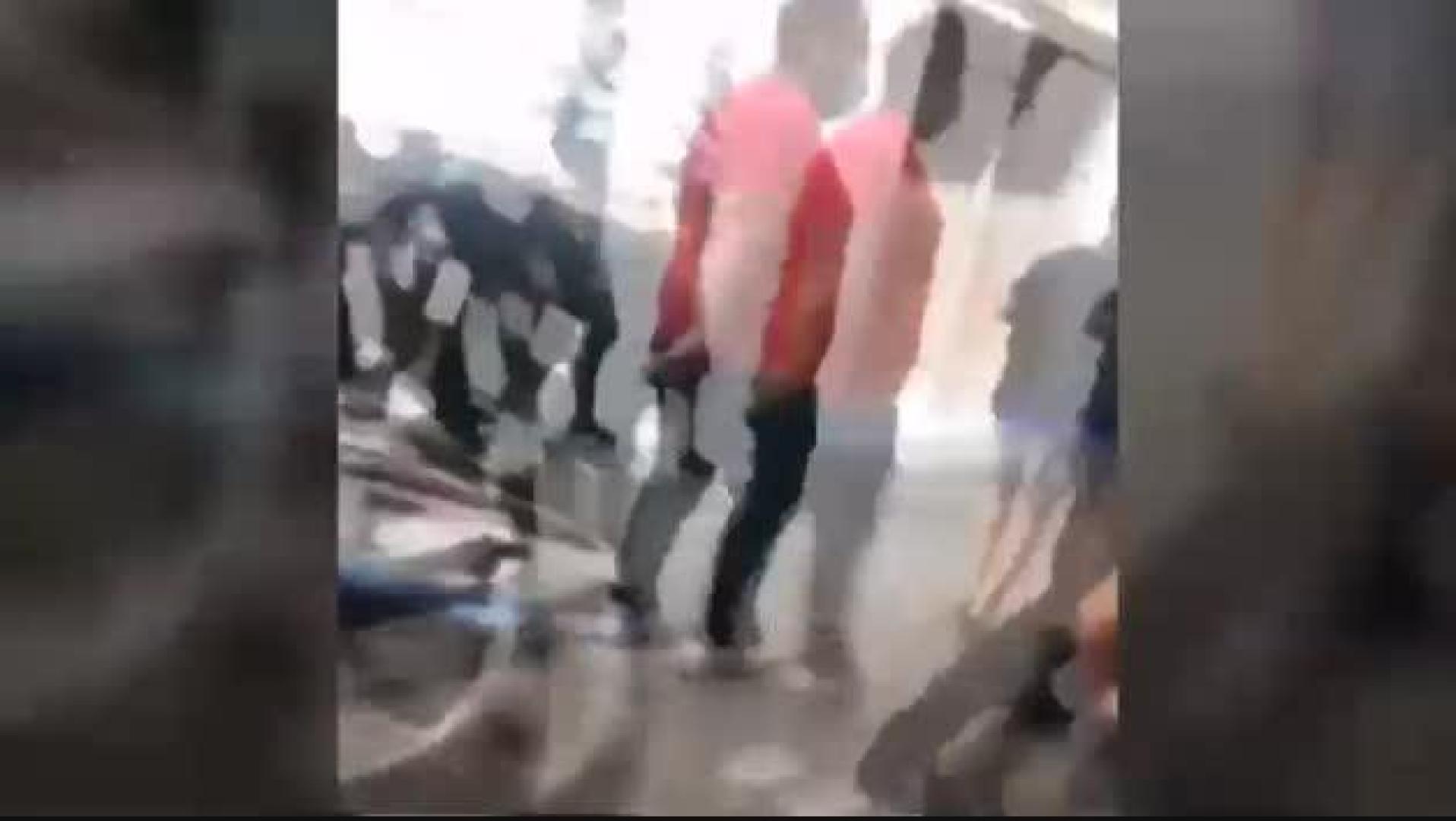 Escrache de un grupo de taurinos a la ministra de Trabajo en Toledo