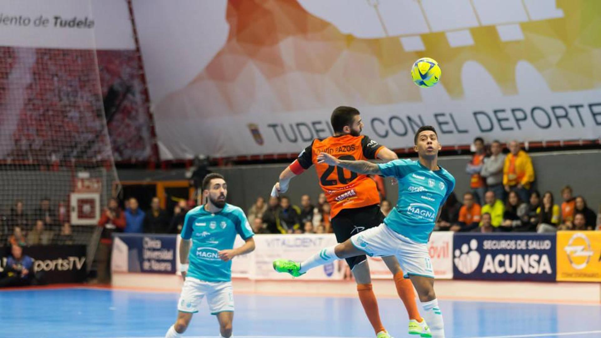 La pegada de Osasuna Magna decide el derbi ante el Aspil Jumpers Ribera Navarra