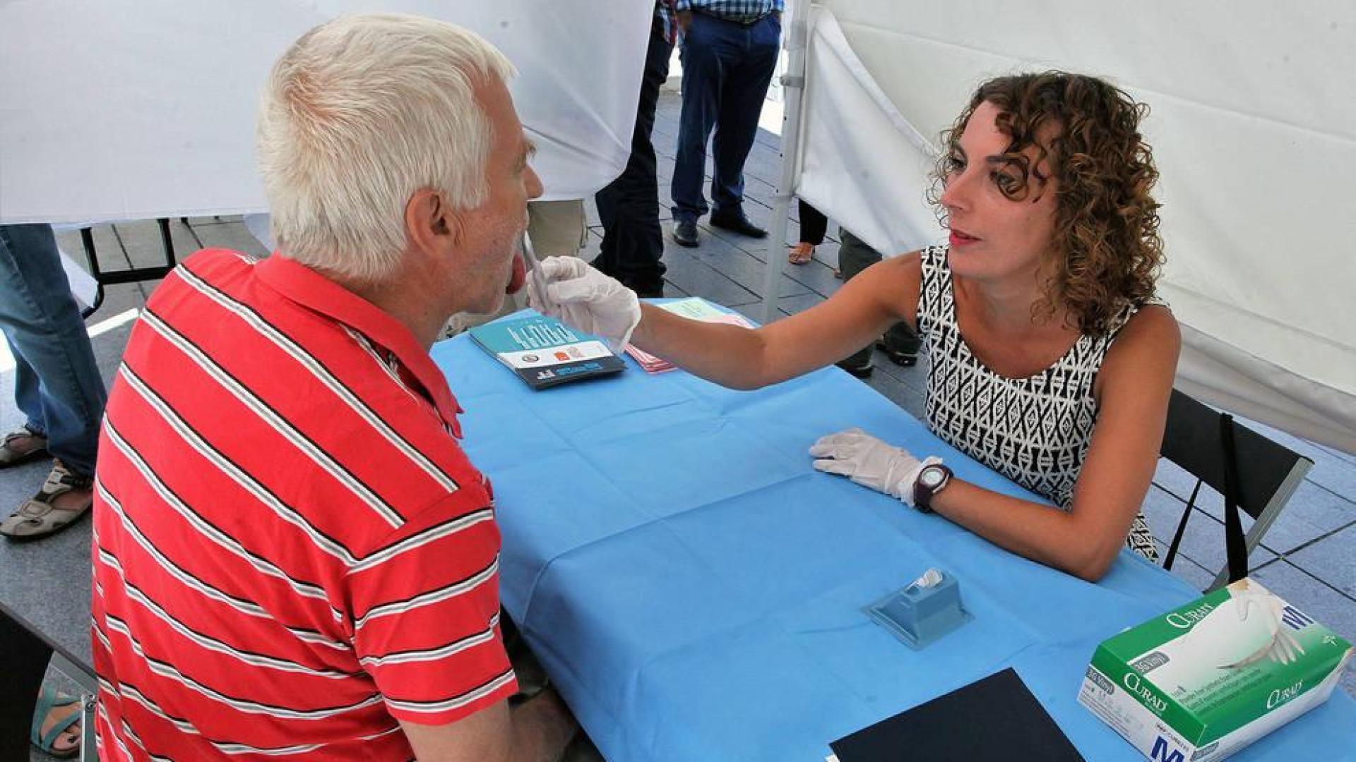 La covid paraliza los tratamientos para la hepatitis C en Navarra