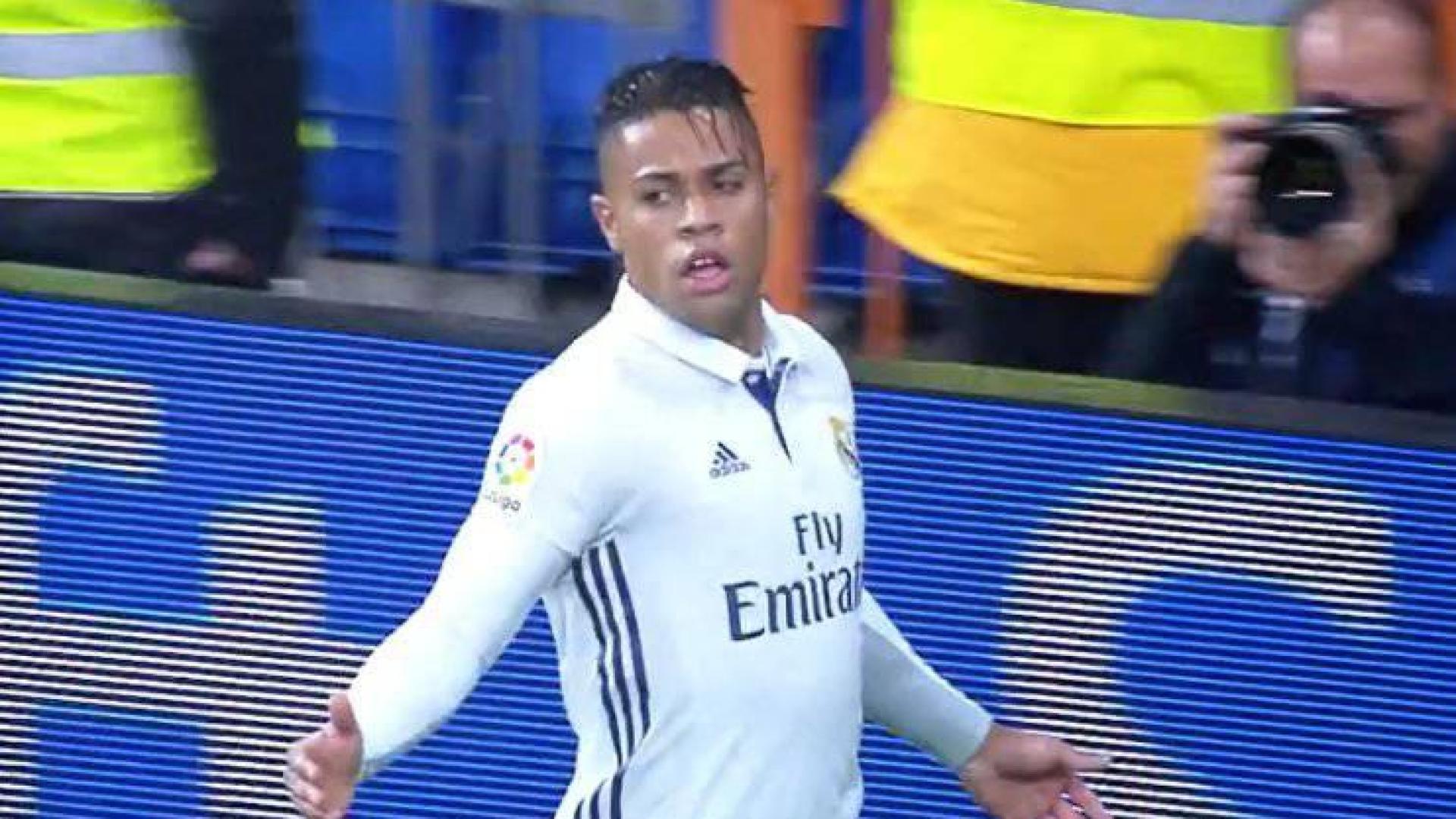 Mariano regresa al Real Madrid por 21 millones y firma para cinco años
