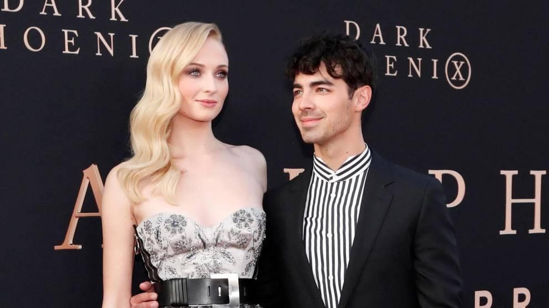 Joe Jonas y Sophie Turner, en la presentación de 'Dark Phoenix'