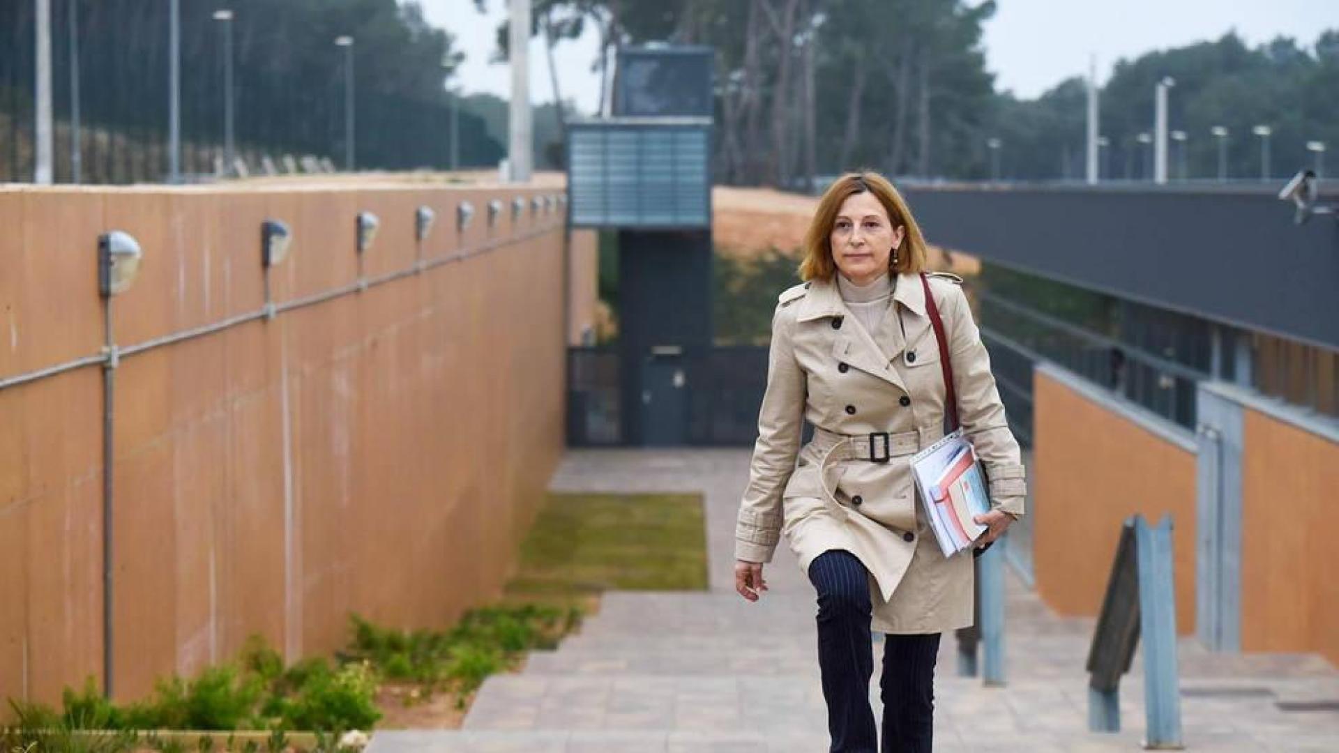 Carme Forcadell sale de la cárcel para cuidar a su madre y hacer voluntariado