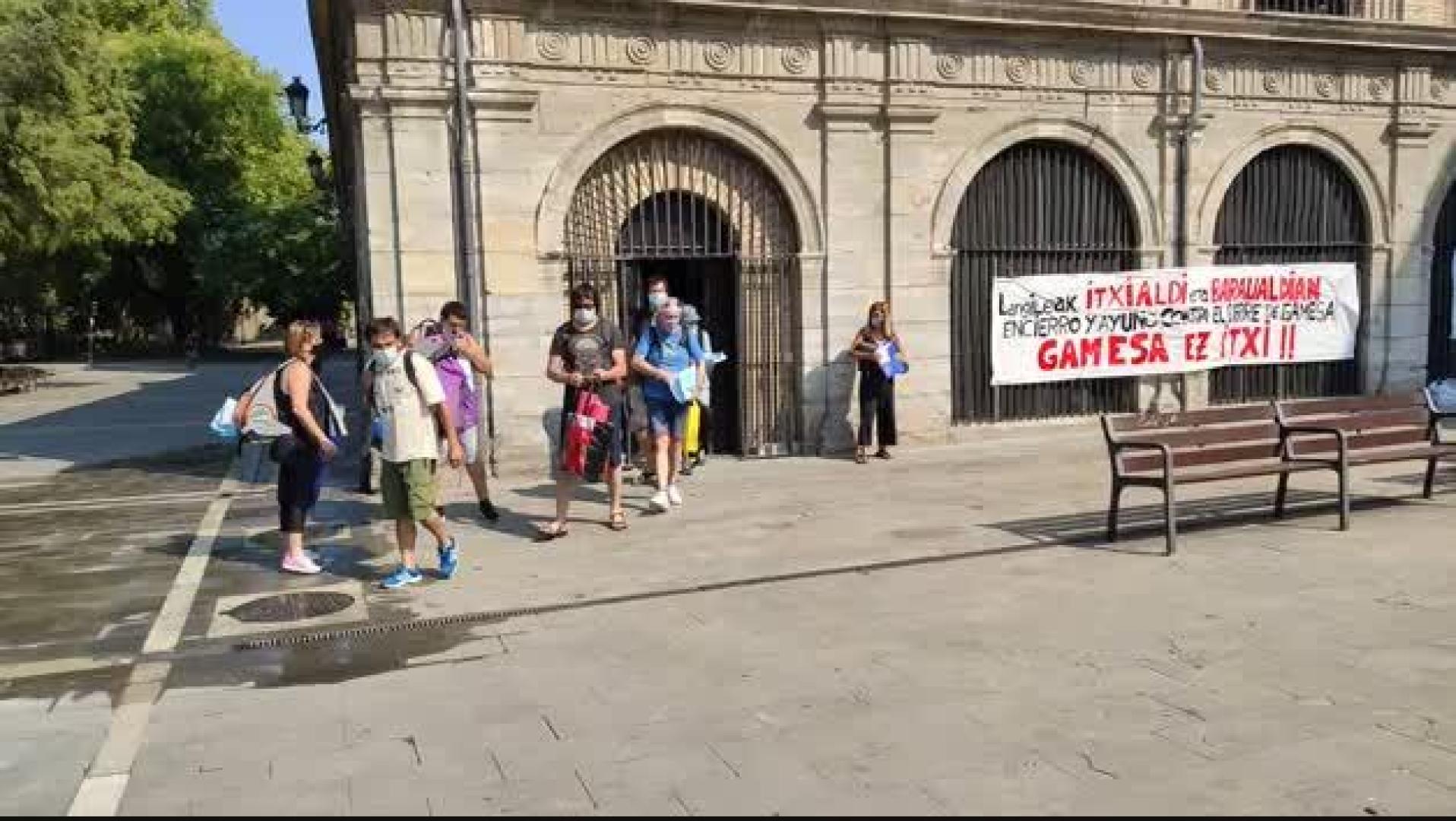 Los trabajadores de Siemens Gamesa finalizan su encierro en San Lorenzo