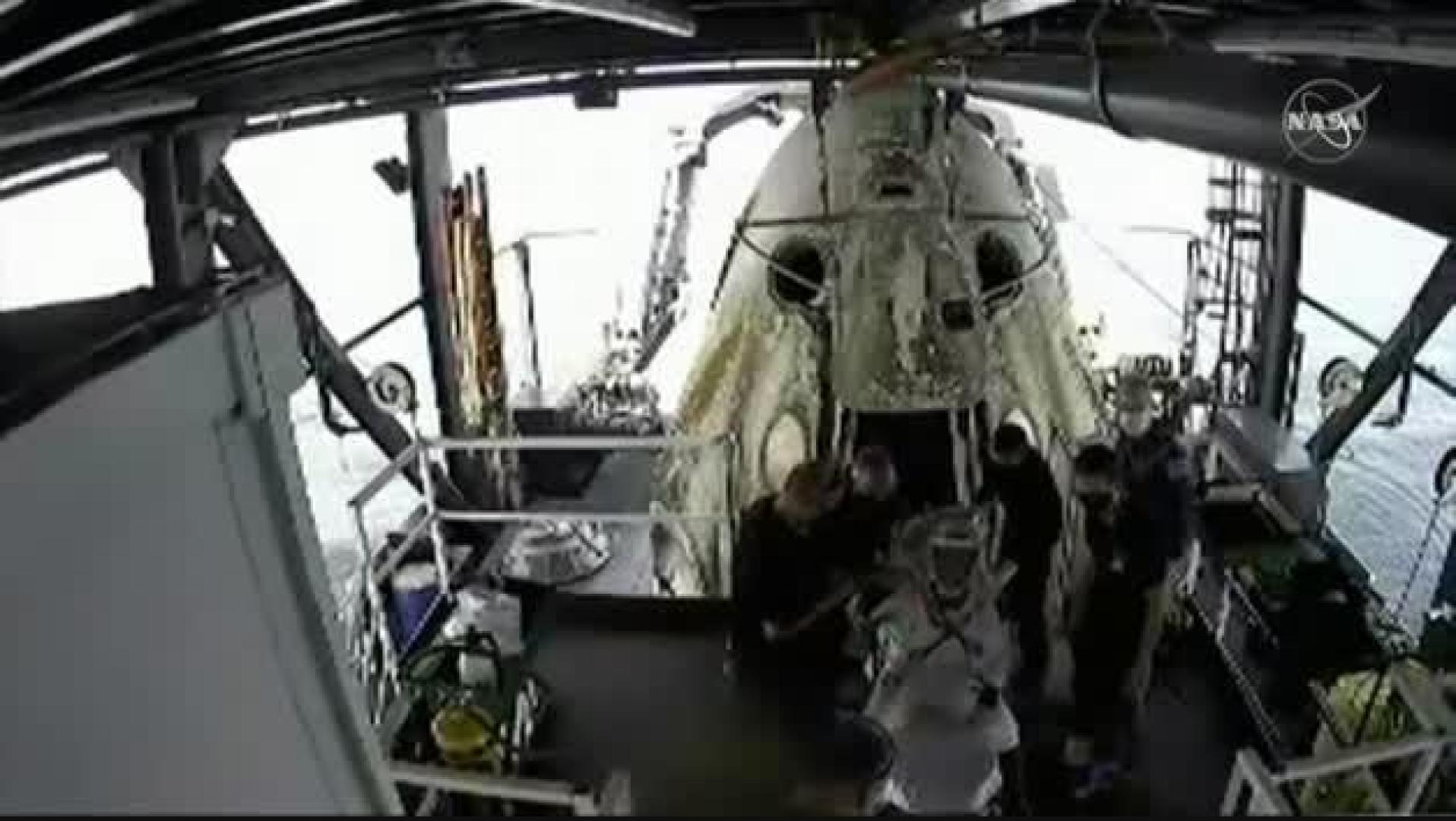 Vídeo: La cápsula Dragon culmina con éxito una misión histórica de la NASA y SpaceX