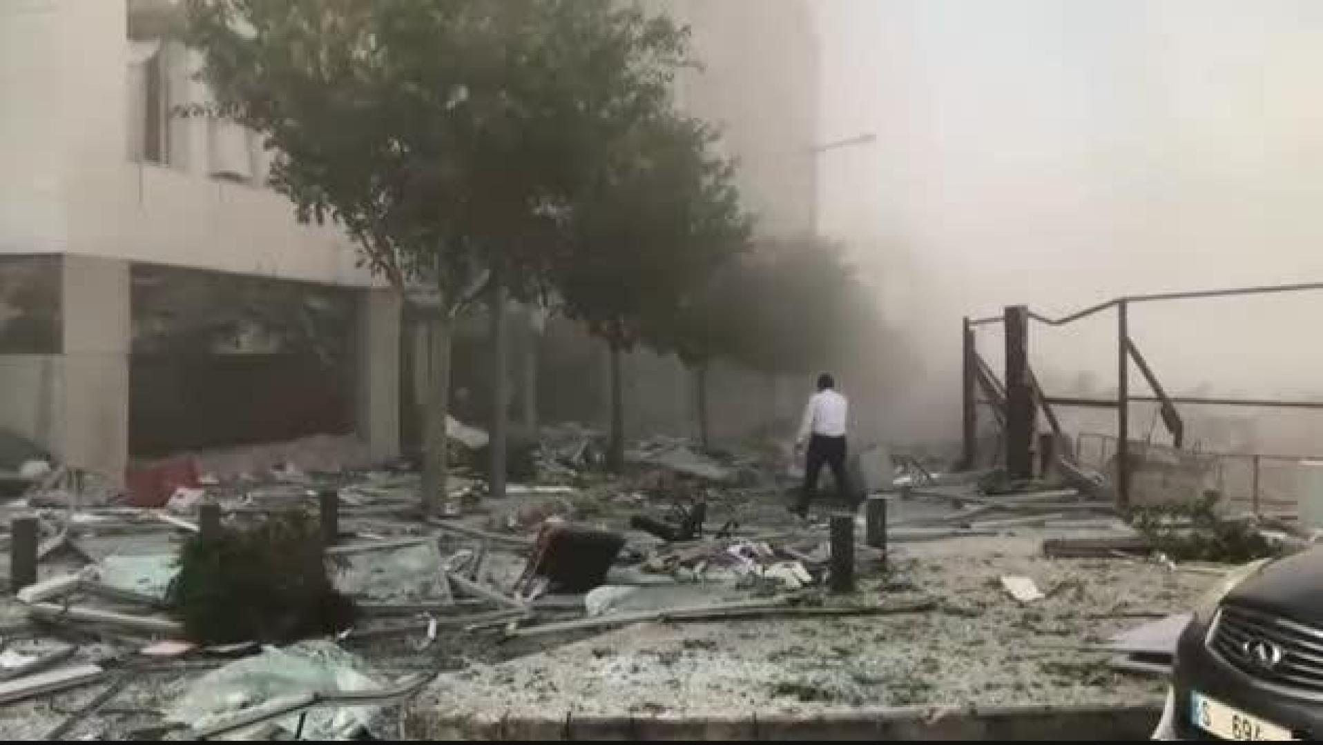 Se registran dos explosiones en puerto de Beirut, Líbano