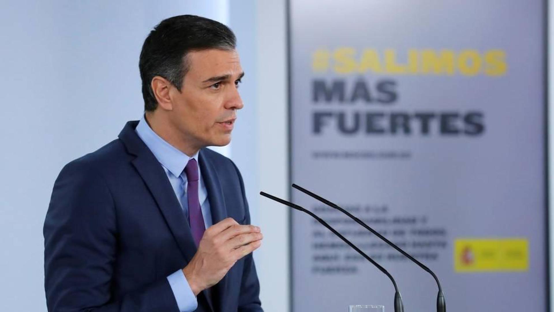 Sánchez anuncia medidas para reactivar la economía, que "superará la crisis en 2023"
