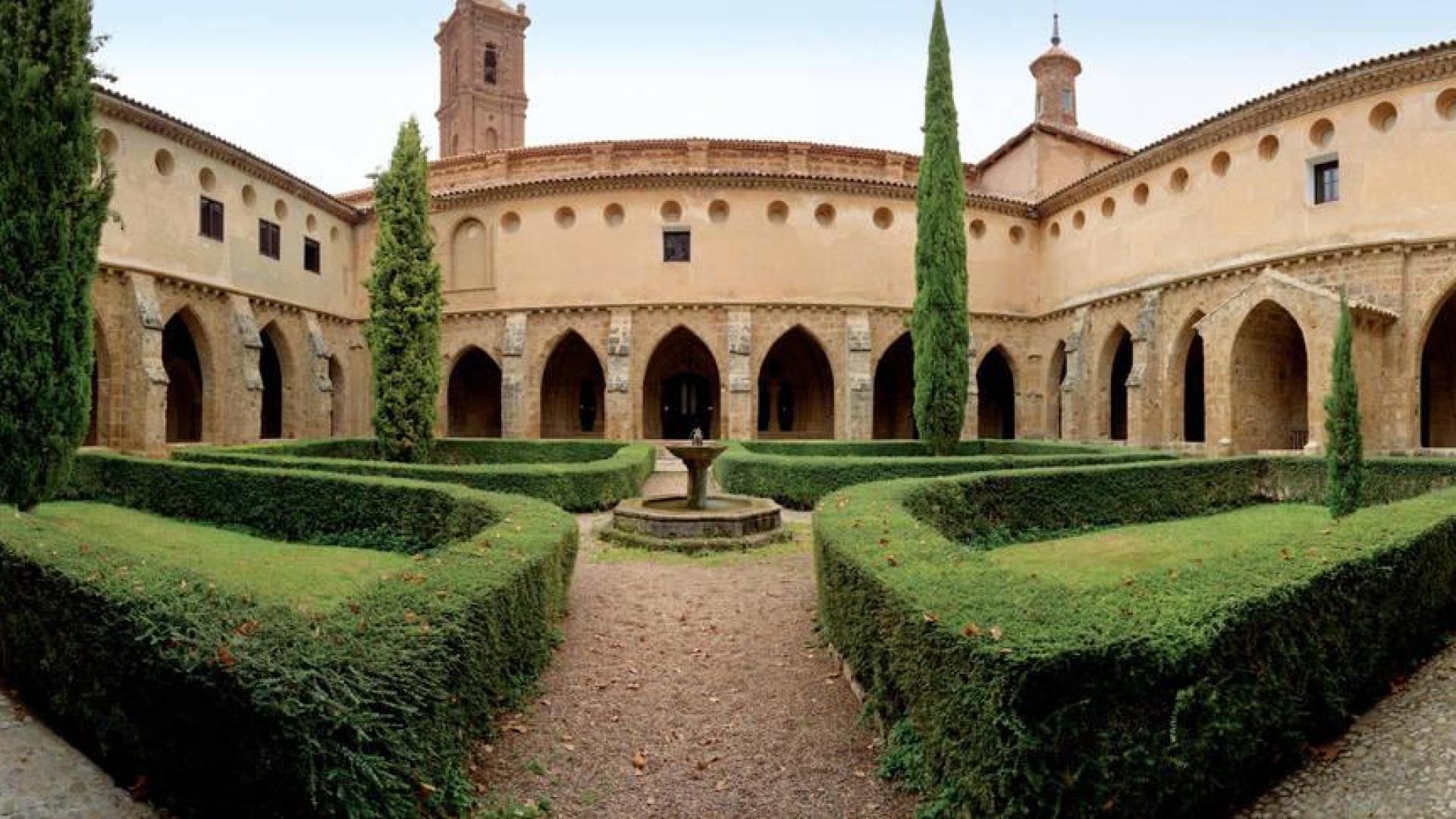Monasterio de Piedra: un oasis en medio del ruido