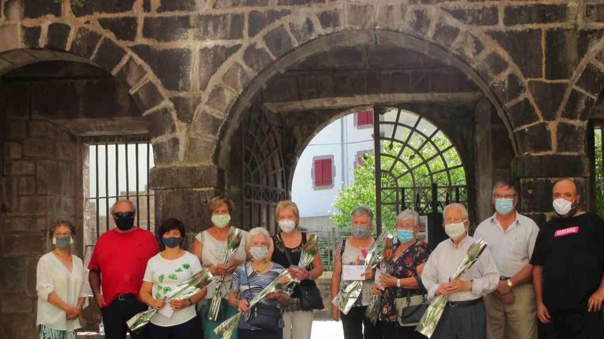 Baztan premia el embellecimiento de balcones y ventanas
