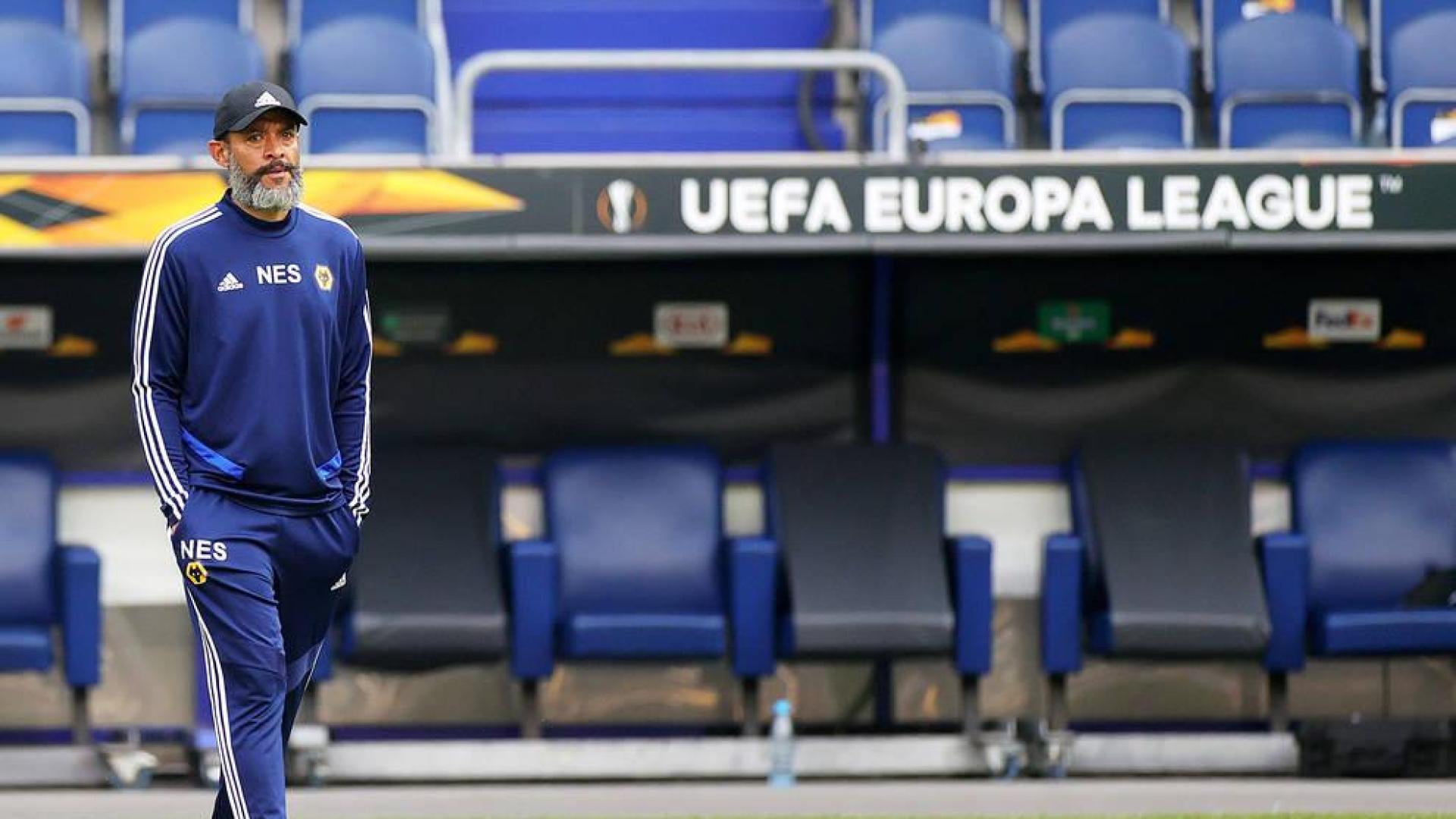 El Sevilla sale a cazar 'lobos'