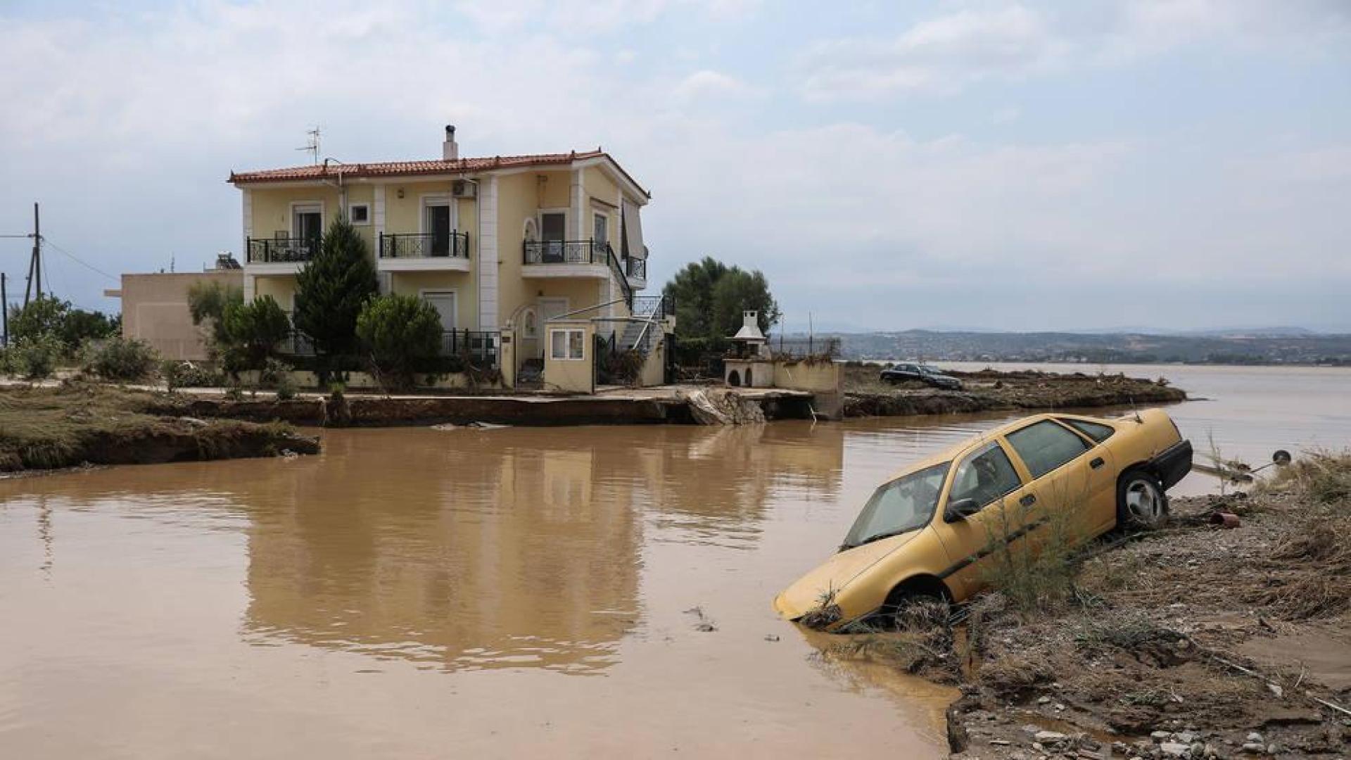El temporal sobre la isla griega de Eubea deja siete muertos y un desaparecido
