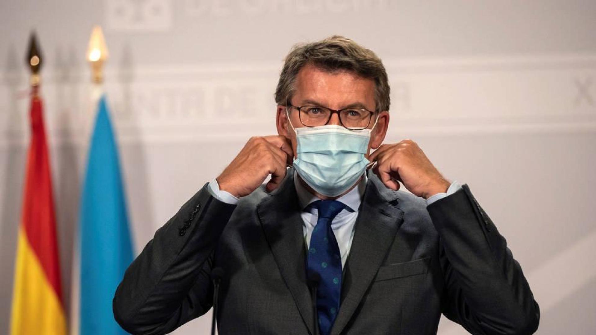 Galicia estudia prohibir fumar por la calle si no hay distancia de seguridad