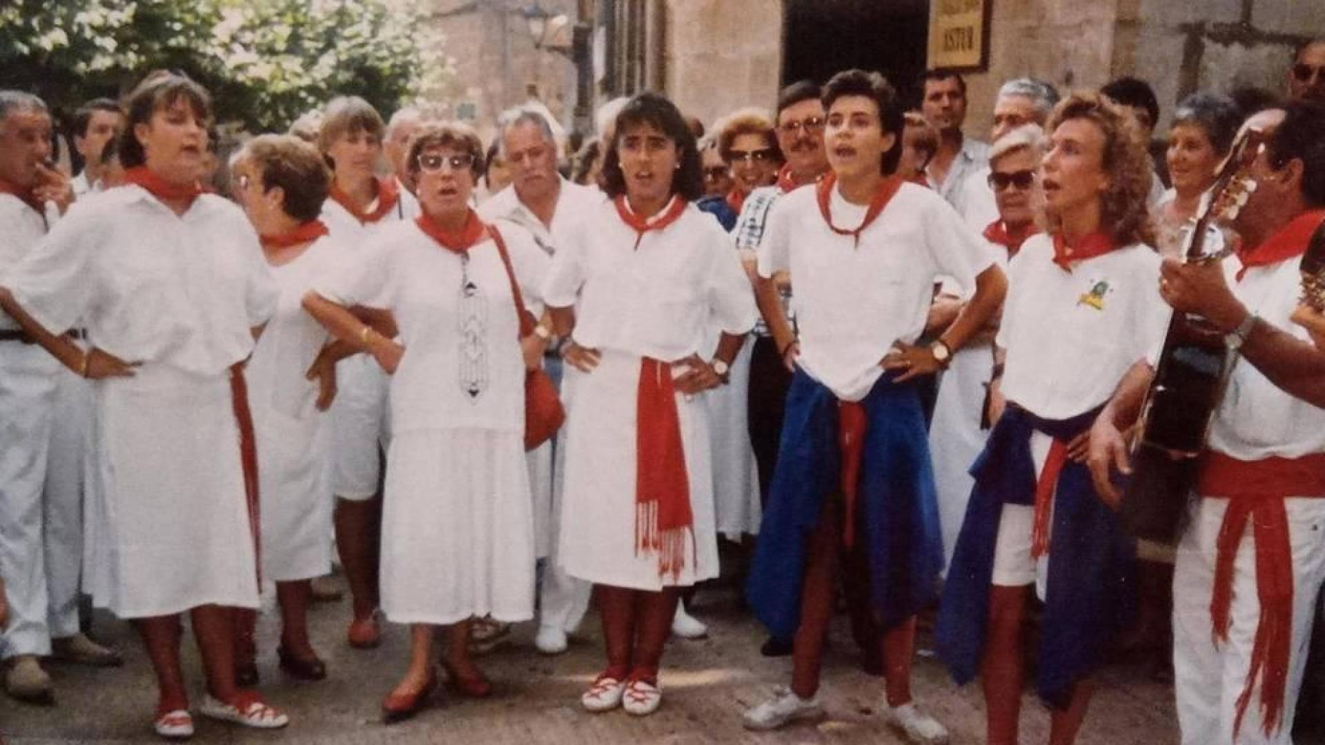 Sabina Puértolas, de ronda jotera por Tafalla