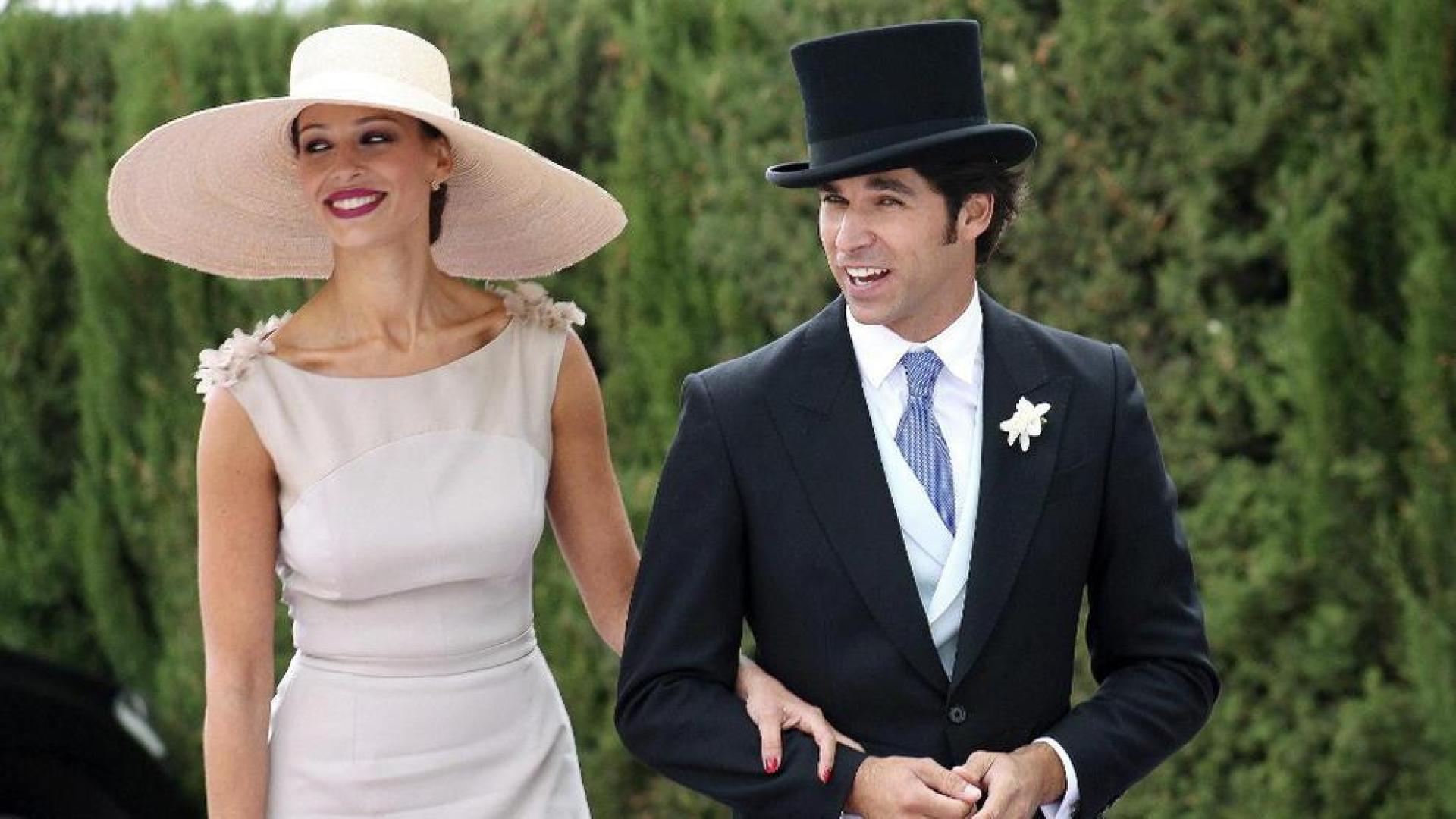 Eva Gonz&aacute;lez y Cayetano Rivera, enamorados