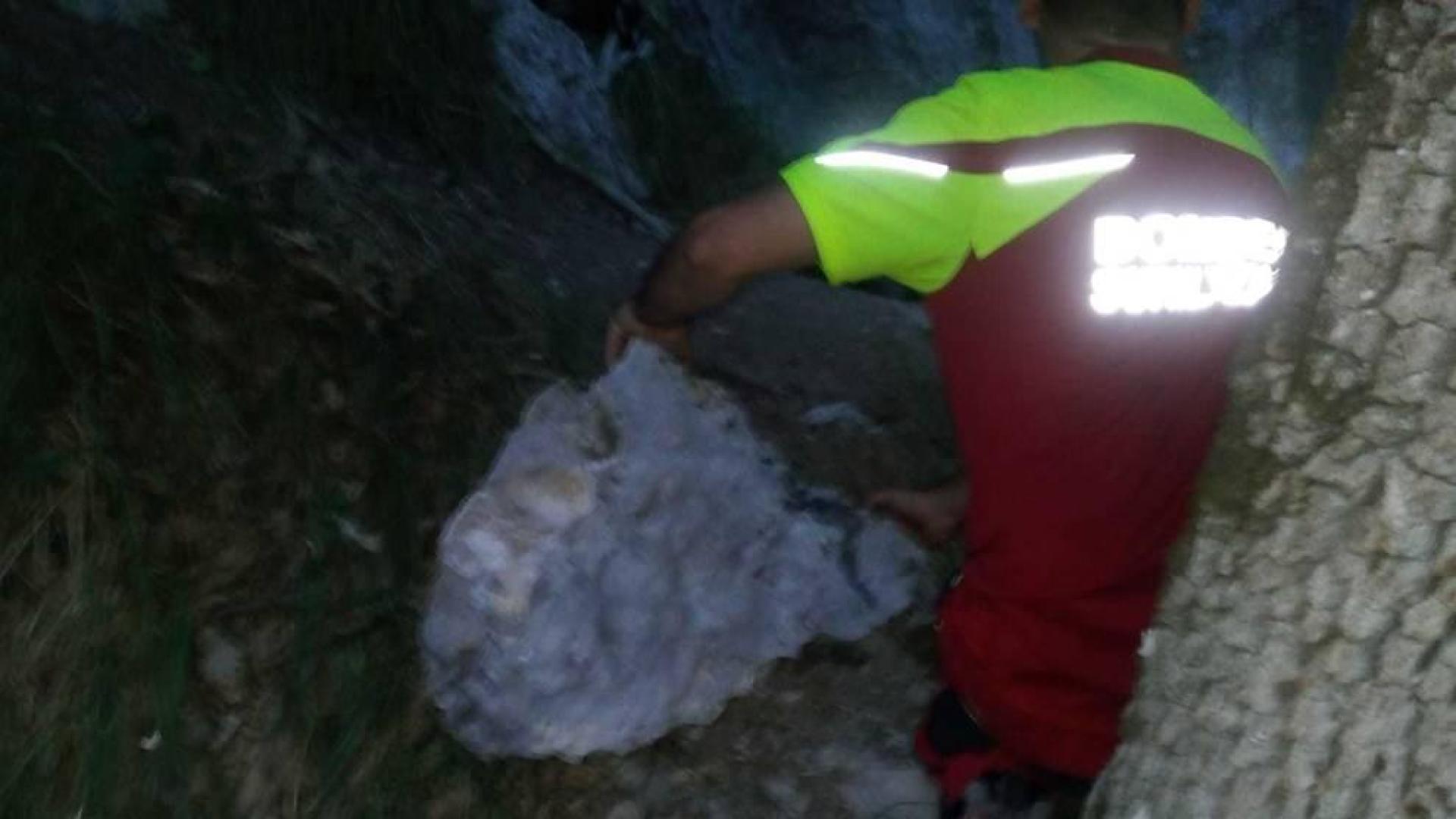 Evacúan a un escalador que fue golpeado por una roca en Latasa