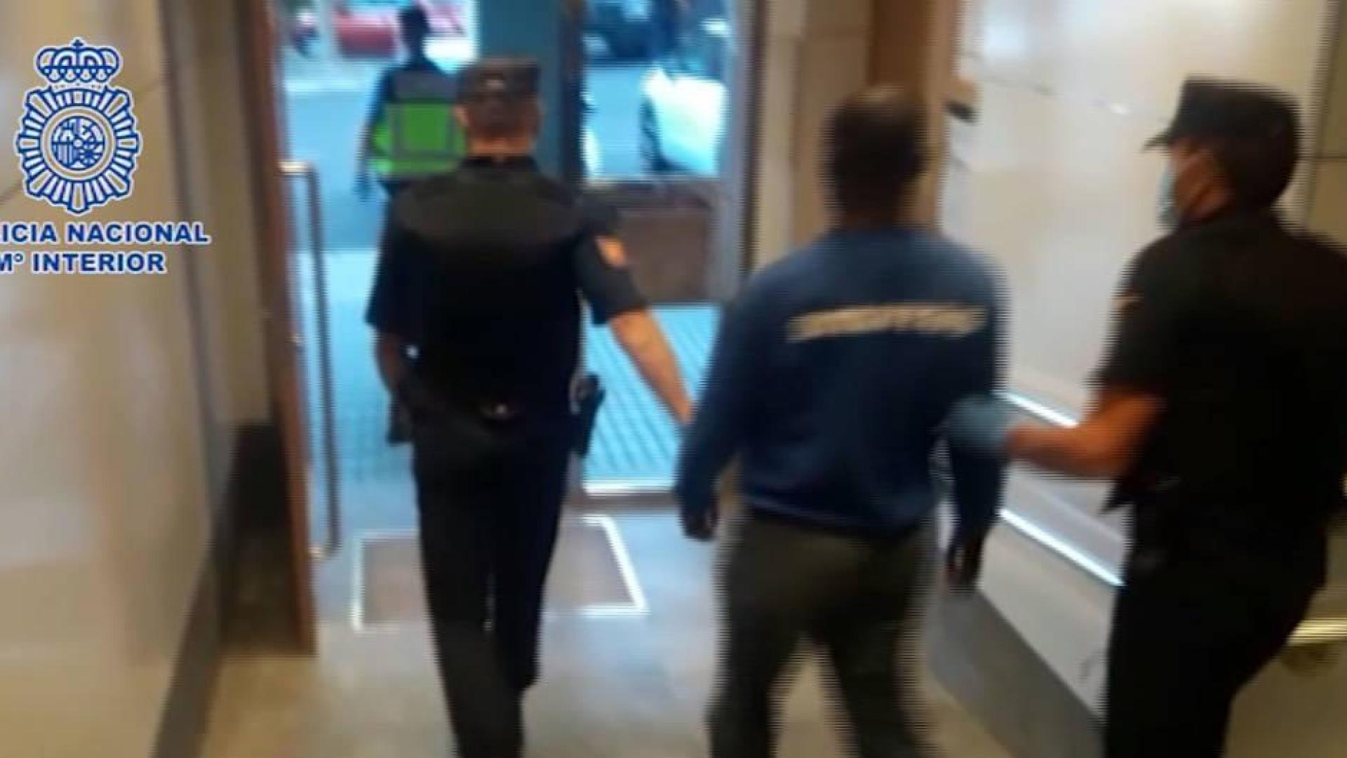 Desmantelan dos organizaciones de tráfico de inmigrantes tras una investigación que comenzó en Navarra