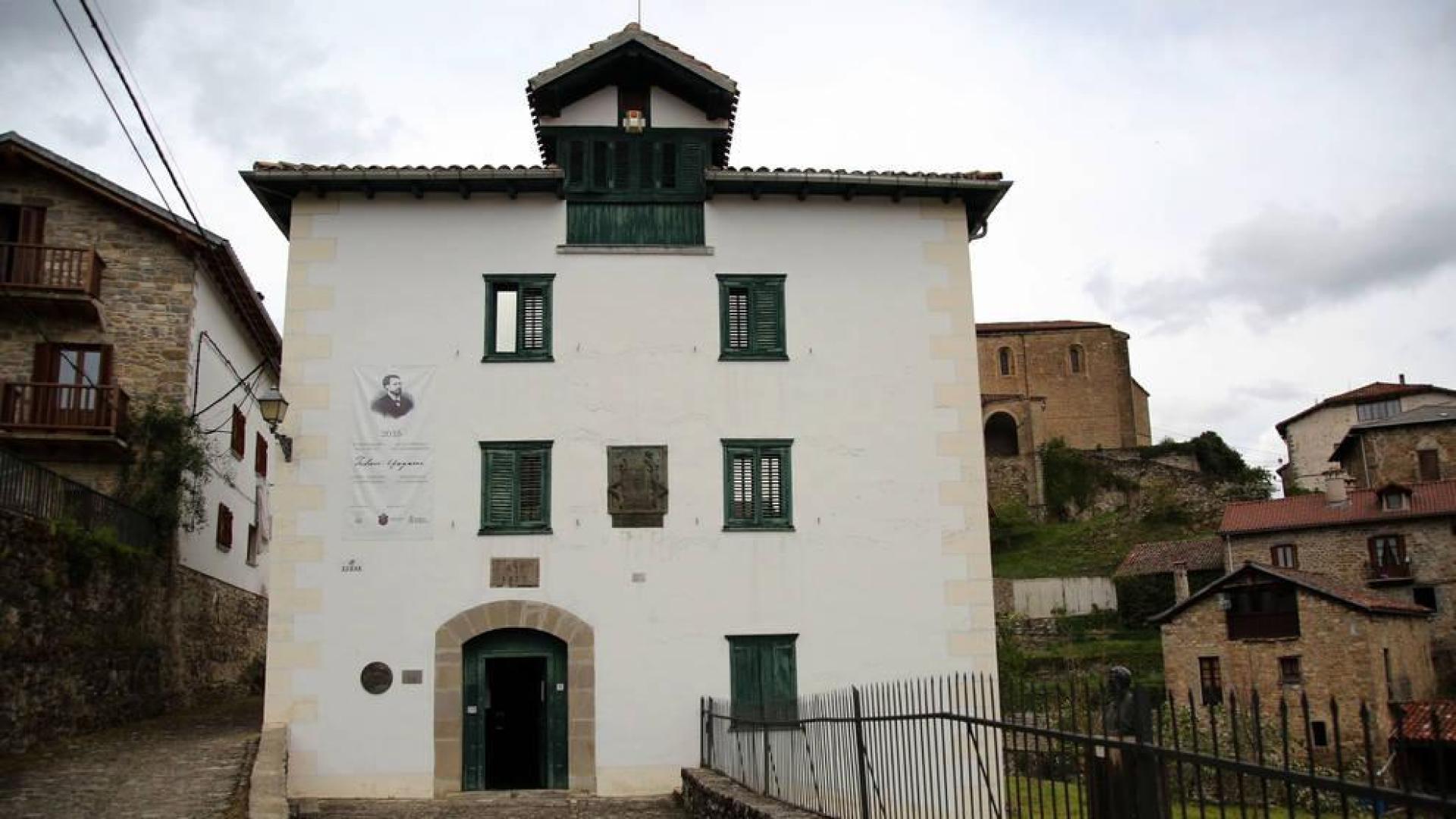 Fachada de la Casa-museo de Julián Gayarre.