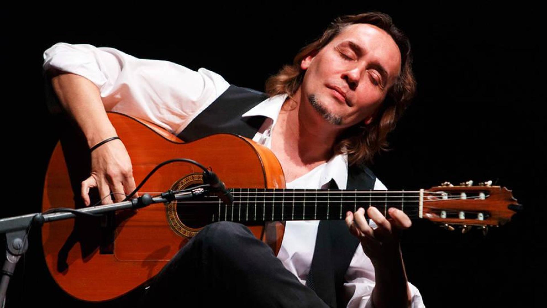Vicente Amigo: "El Flamenco echa raíces en uno y ya va con él"