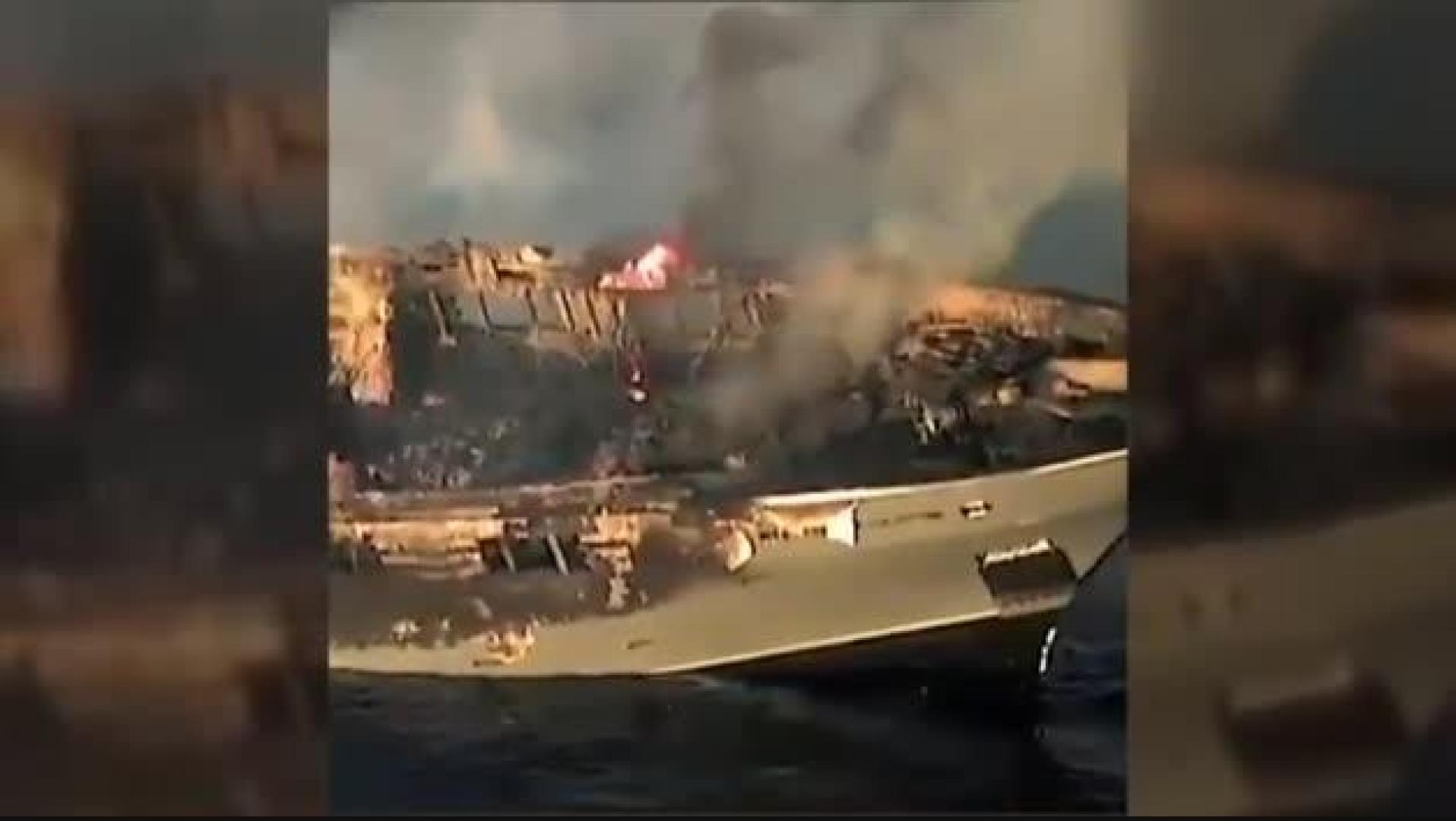 Vídeo: Espectacular hundimiento de un yate en aguas italianas