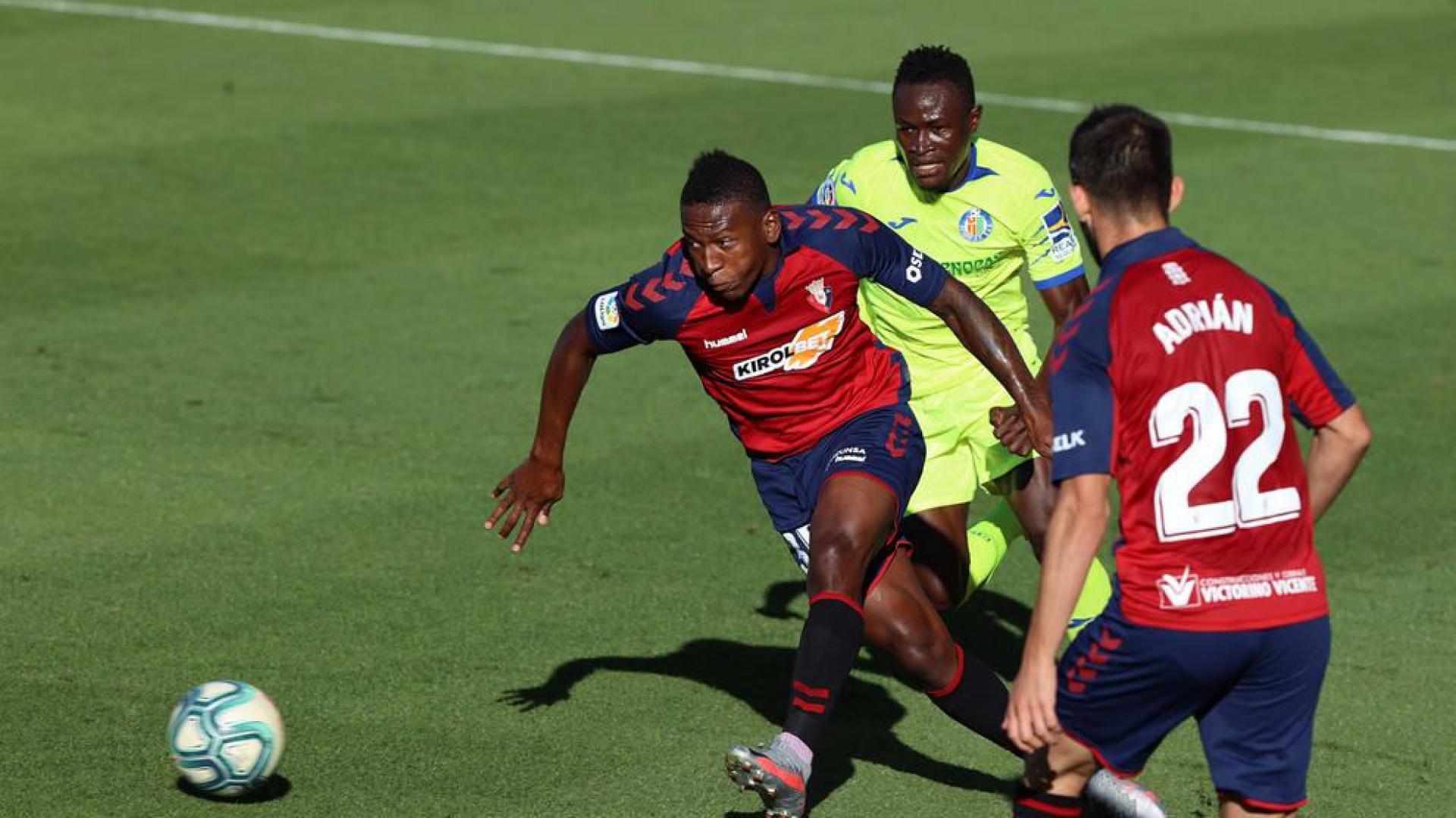 Osasuna no llega al dinero que pide el Watford por Estupiñán