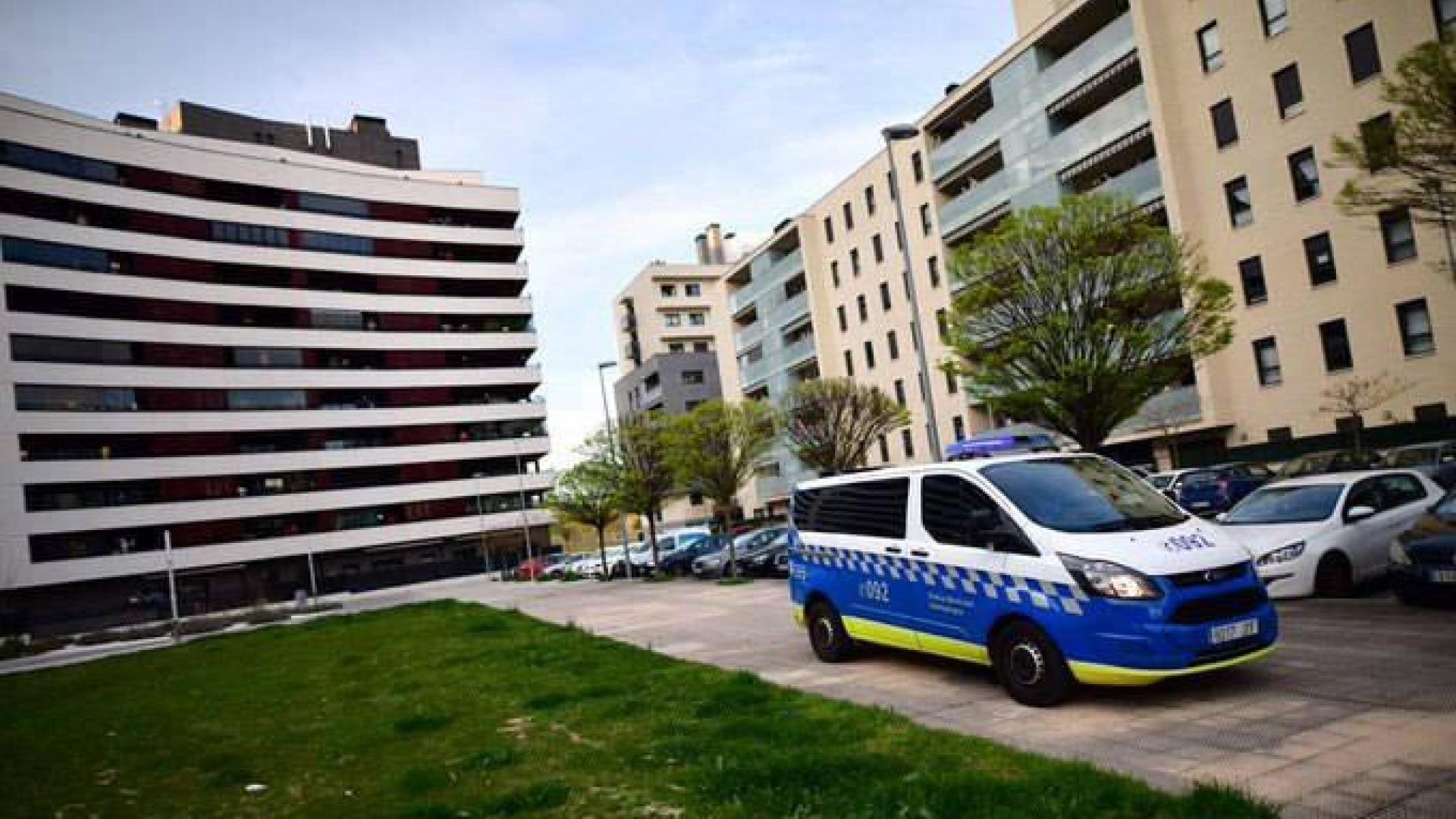 Un vehículo de la Policía Municipal de Pamplona.