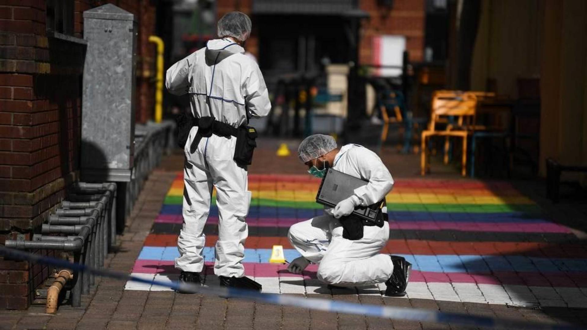 Un hombre de 27 años, detenido en relación con apuñalamientos en Birmingham