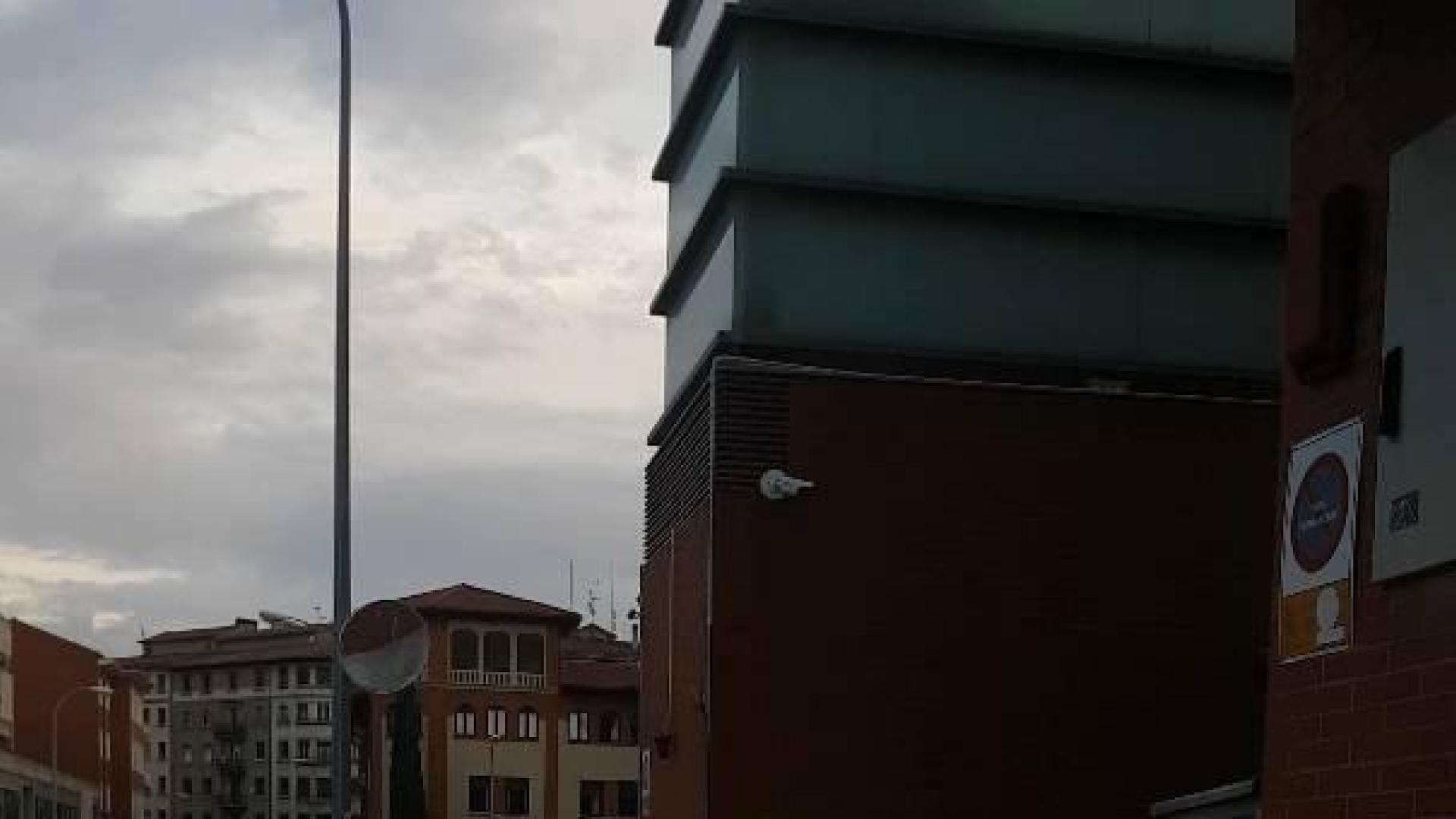 El consistorio pamplonés negocia instalar LED en la salida de sus parking públicos