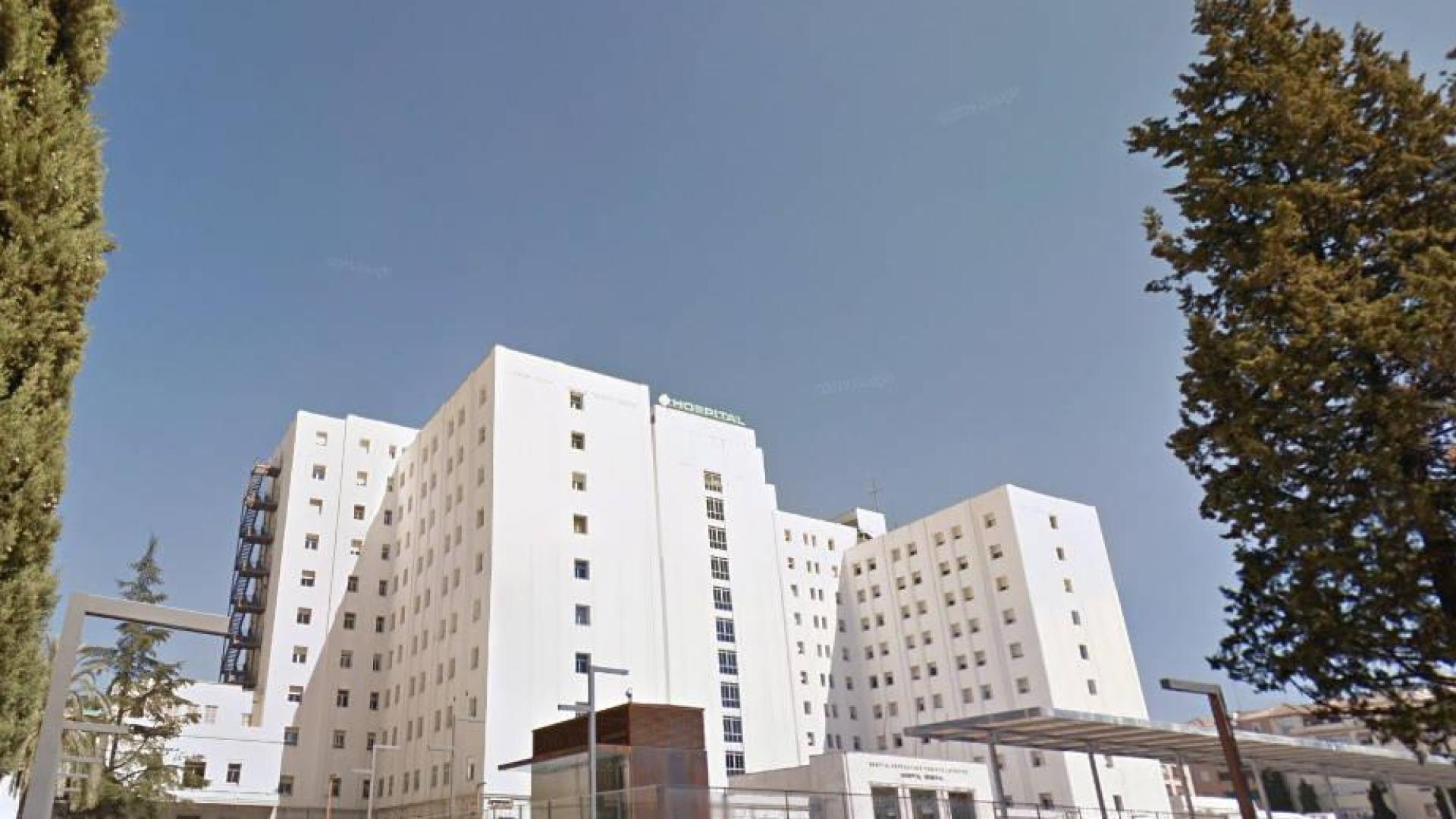 Investigan un brote con 46 casos en un hospital granadino por una fiesta de jubilación