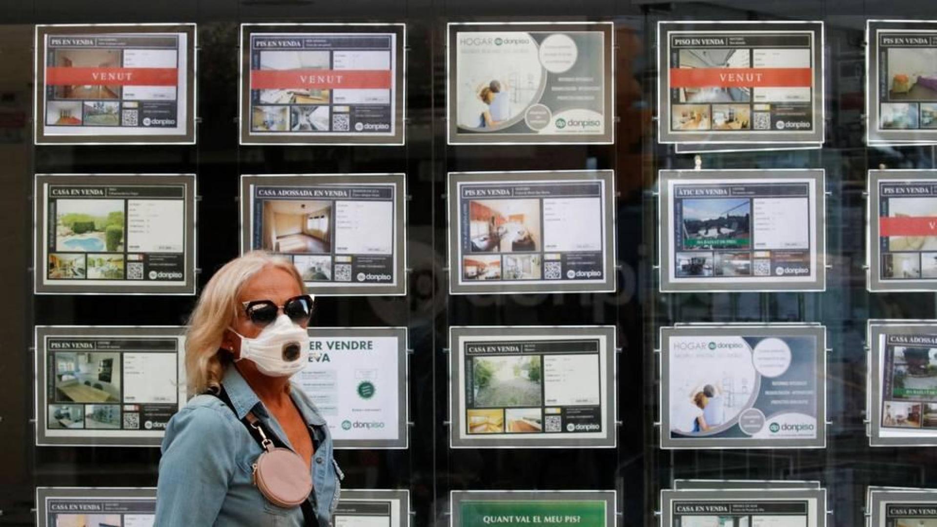 Sanidad notifica 11.289 nuevos casos, 4.143 en el último día, y 130 fallecidos