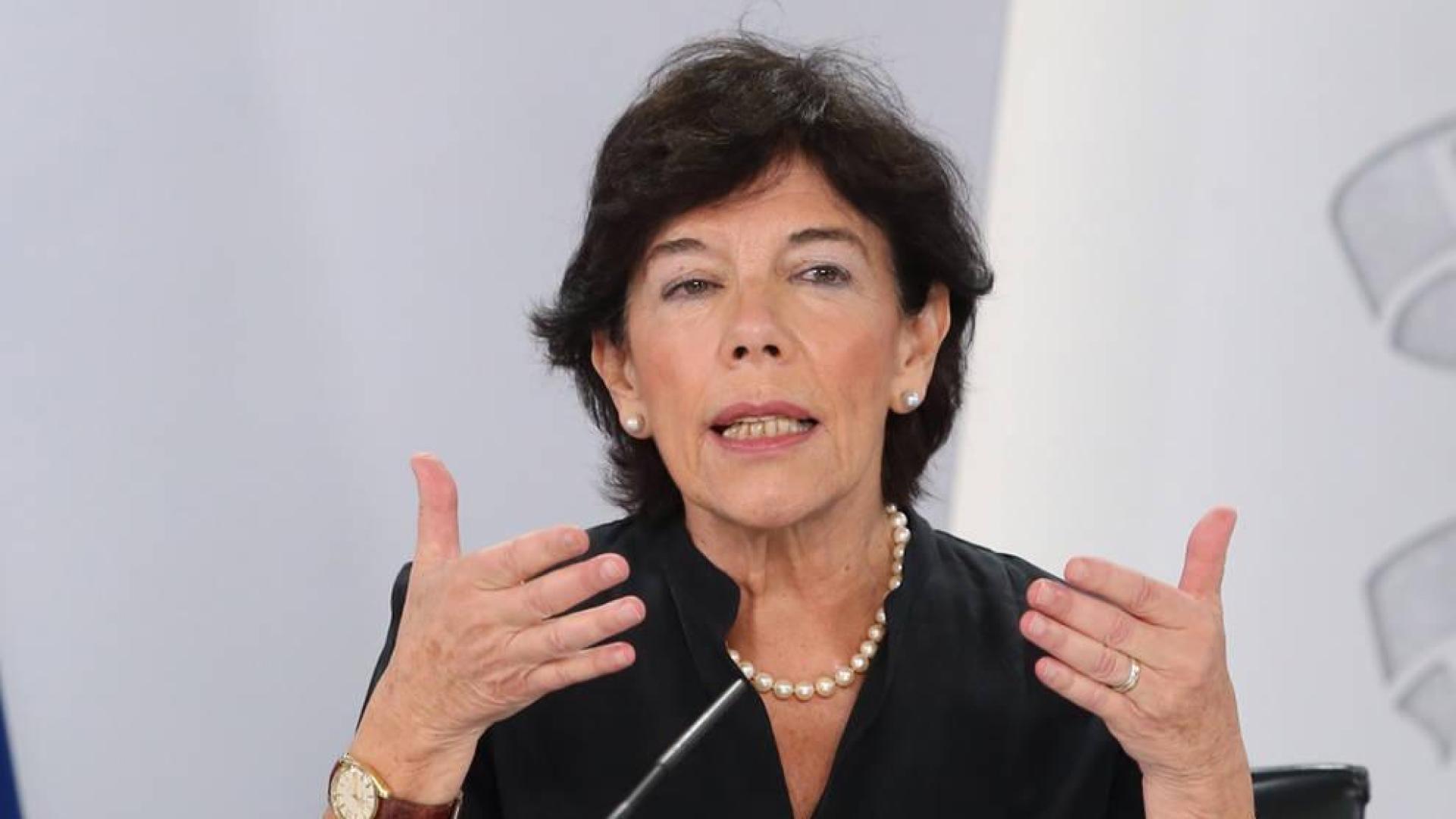 Educación permitirá dar clase a titulados sin el máster para la docencia