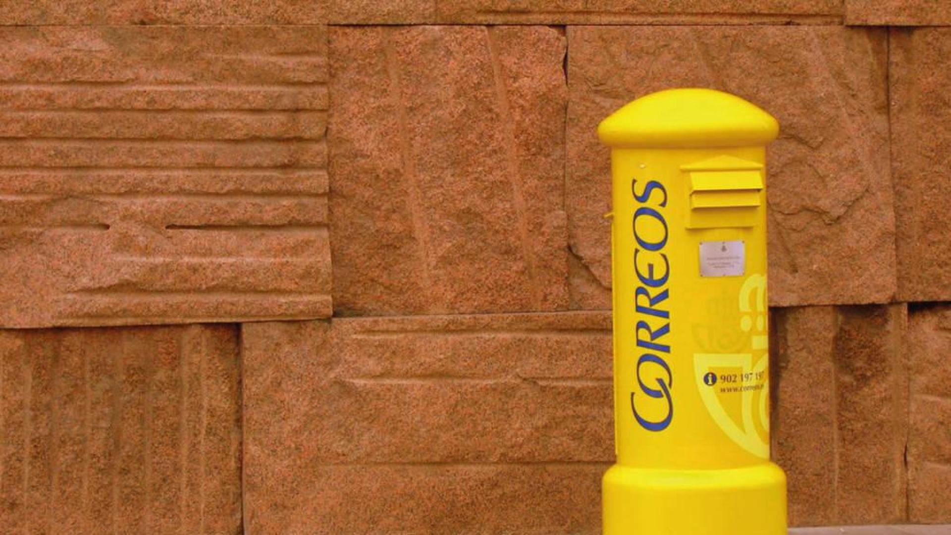 Un año de cárcel a un cartero por no repartir y ocultar 2.000 cartas