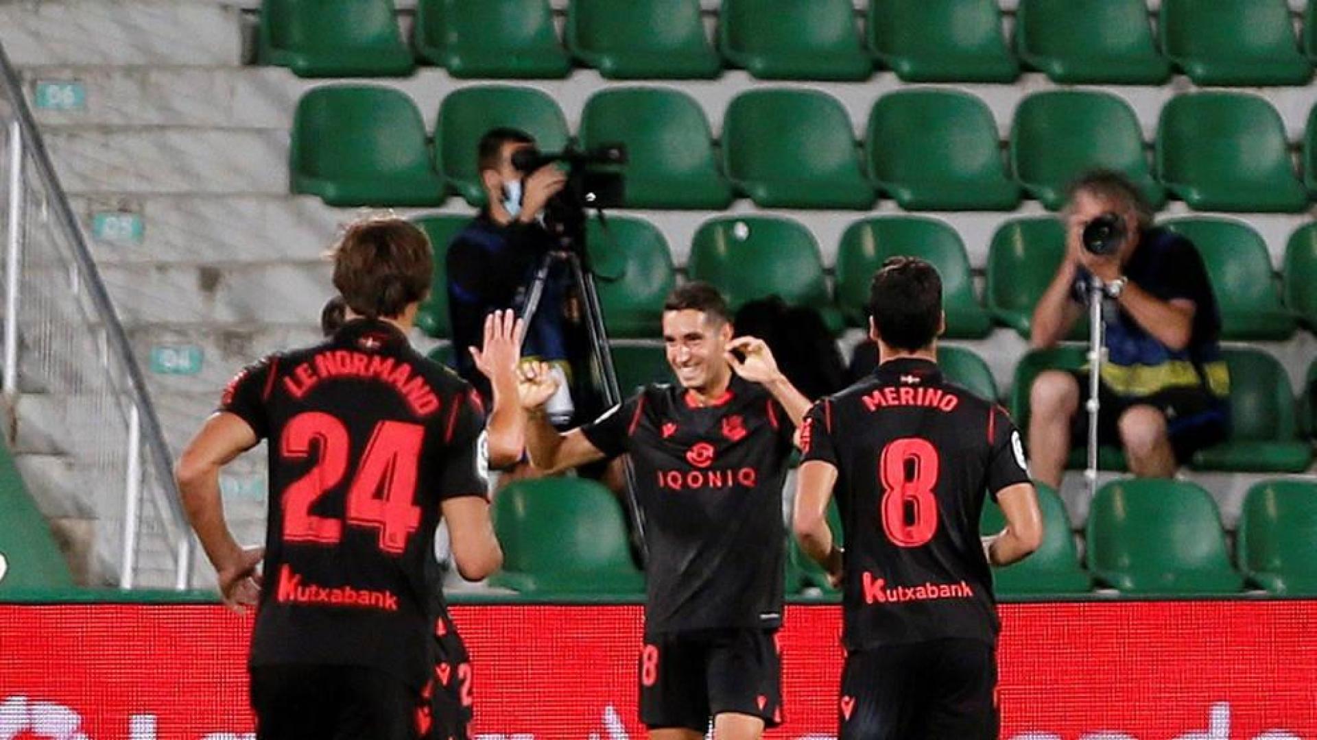 Roberto López celebra su gol ante el Elche.