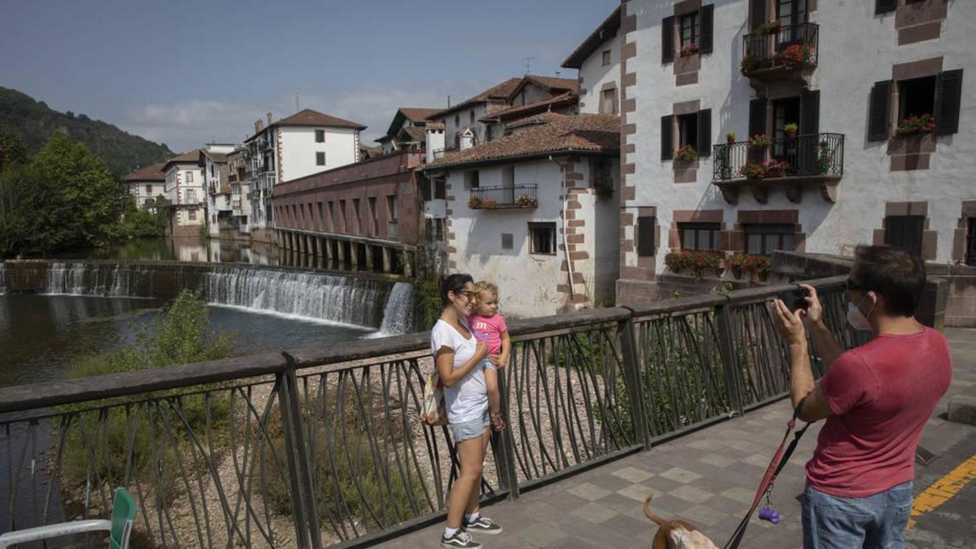 Elizondo, entre el comercio y el turismo