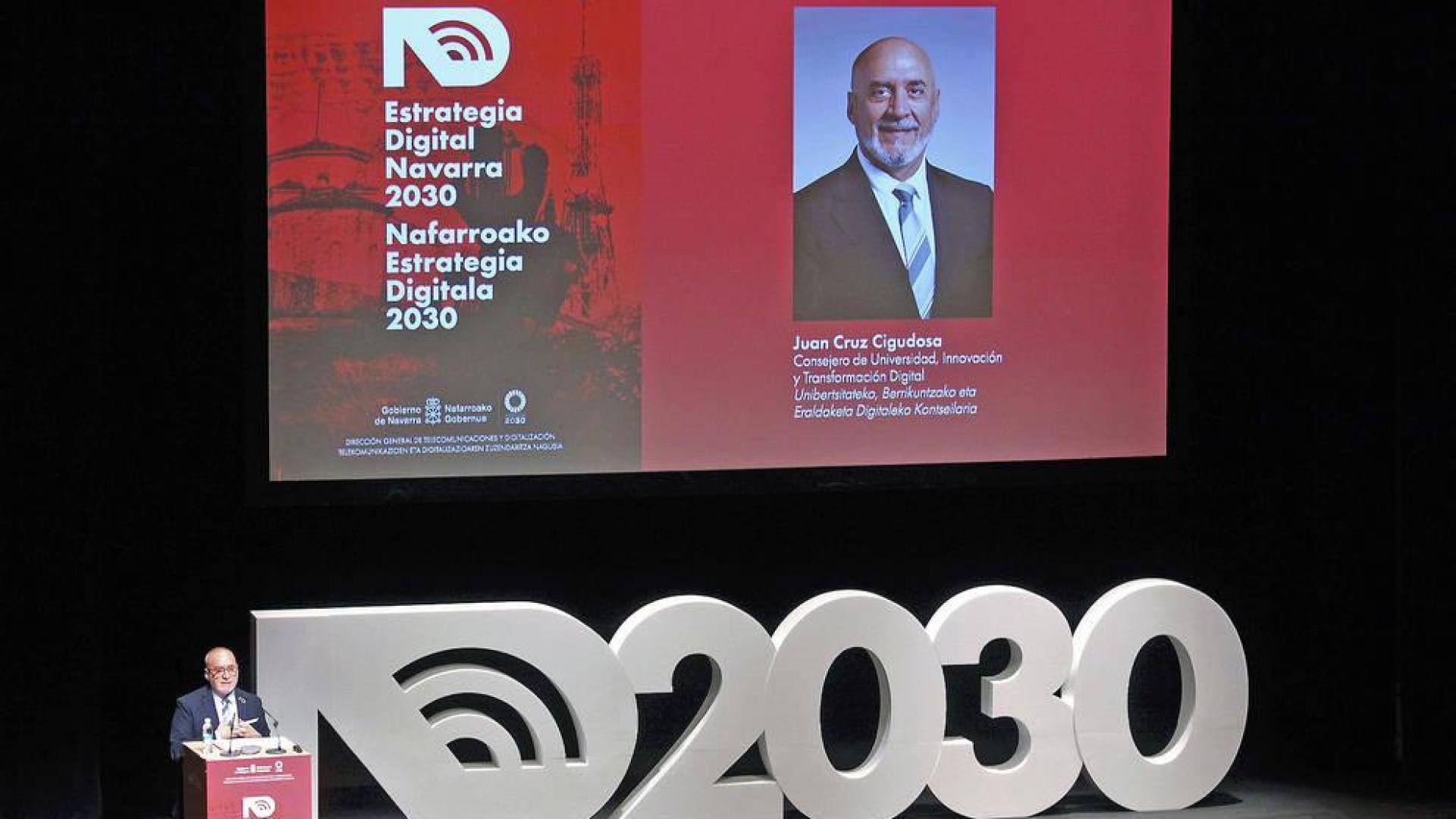 -La Estrategia Digital Navarra 2030 persigue ofrecer servicios "100% digitales" a toda la población