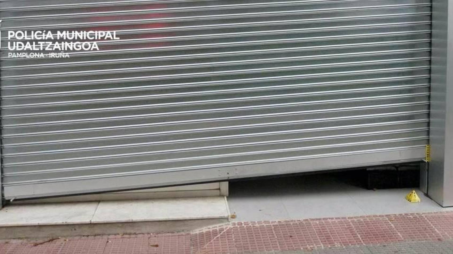 Detenidos cinco jóvenes, uno menor, por un robo en el barrio de San Juan