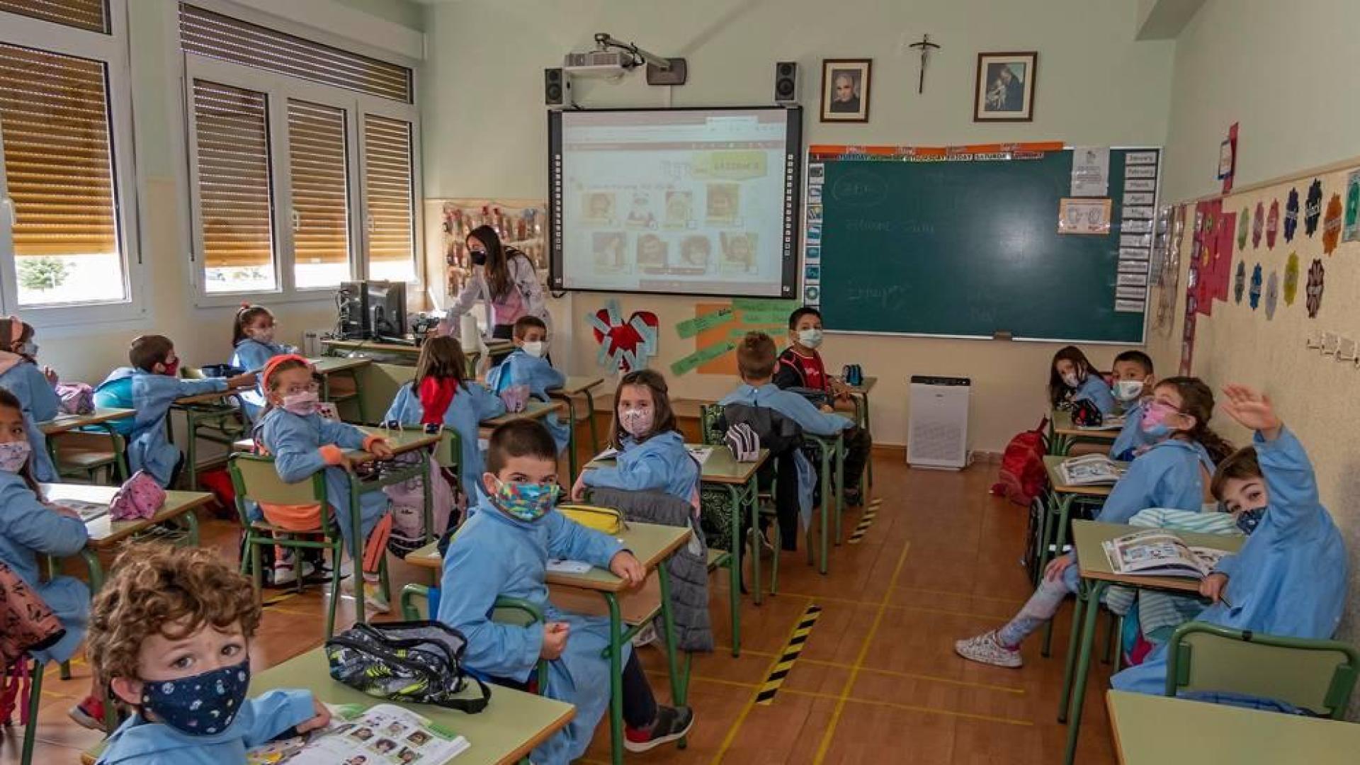 El colegio Mater Dei cuenta con 25 purificadores de aire gracias a una donación